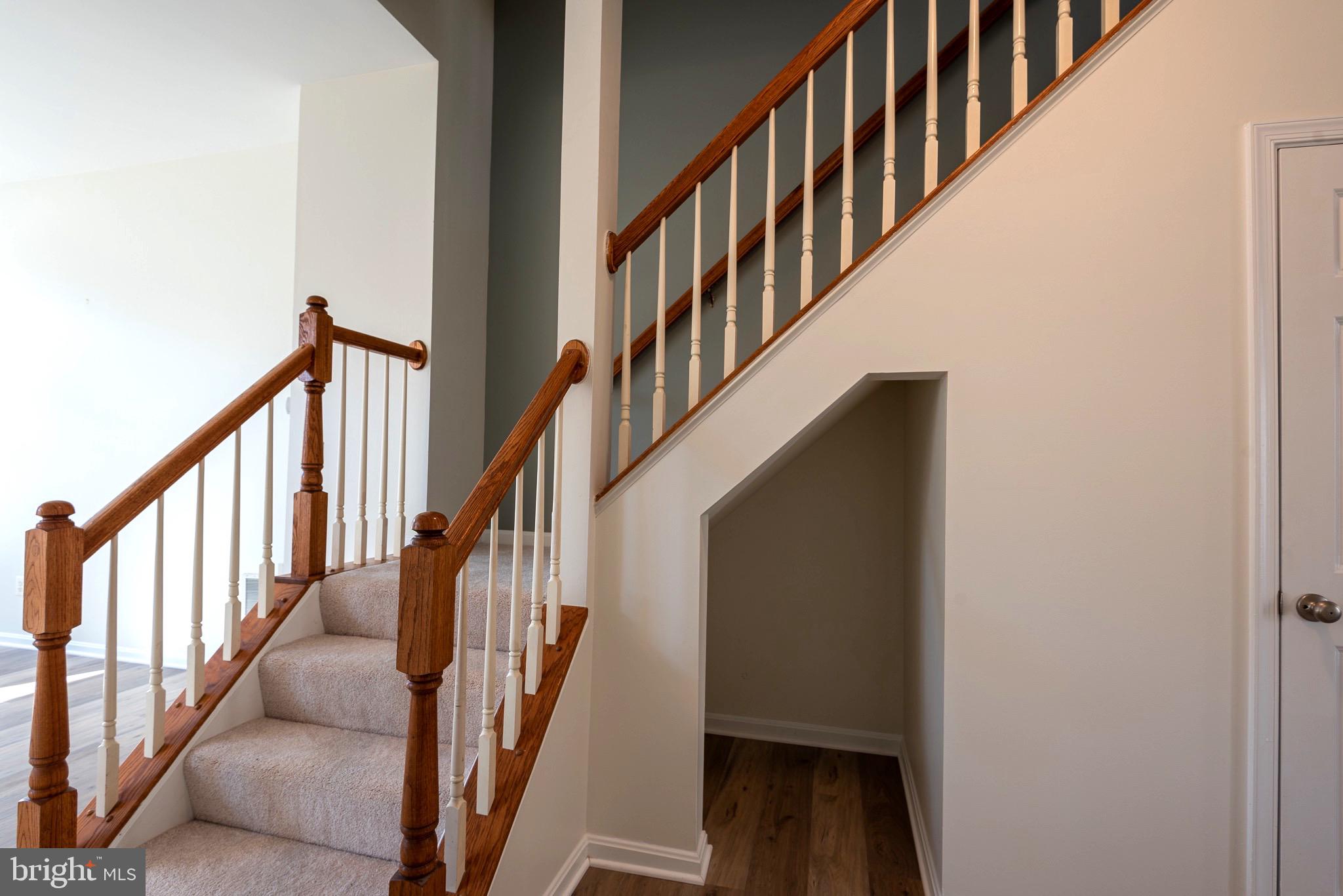 SOUTH RIDING - Residential