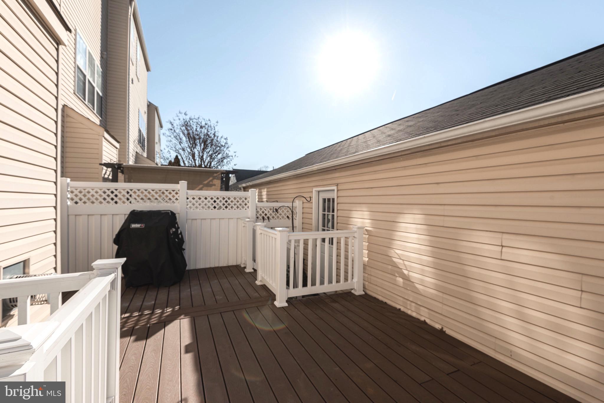 SOUTH RIDING - Residential