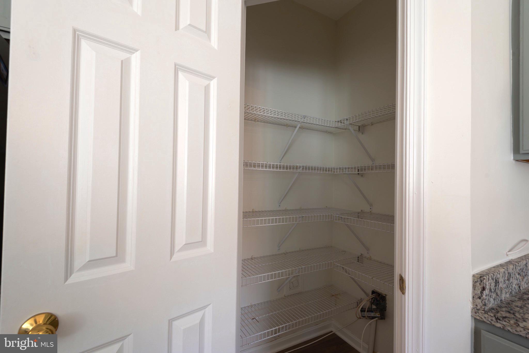 SOUTH RIDING - Residential