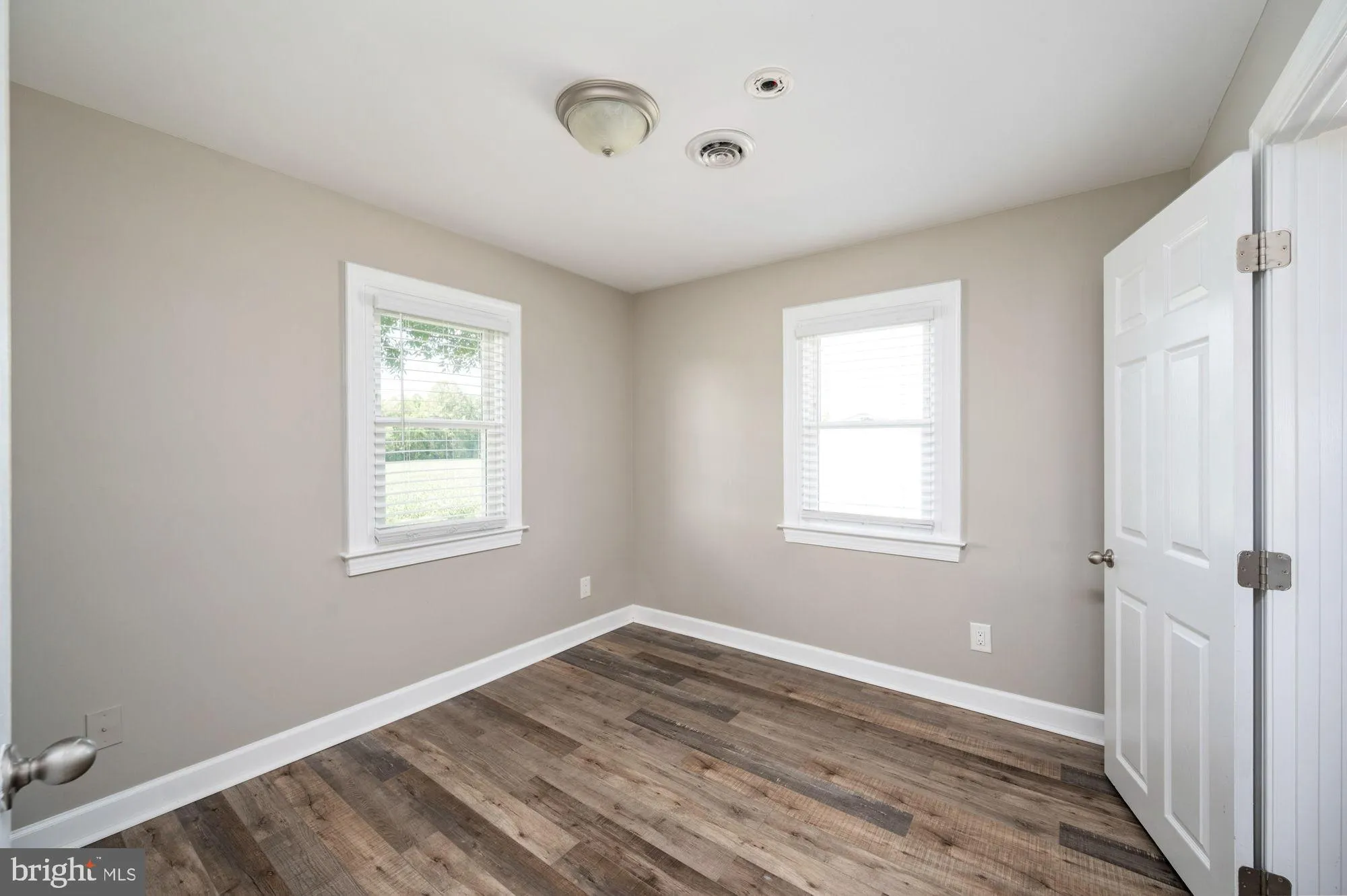 Fredericksburg, Virginia 22405, United States, 2 Bedrooms Bedrooms, ,3 BathroomsBathrooms,Residential,Active,225990