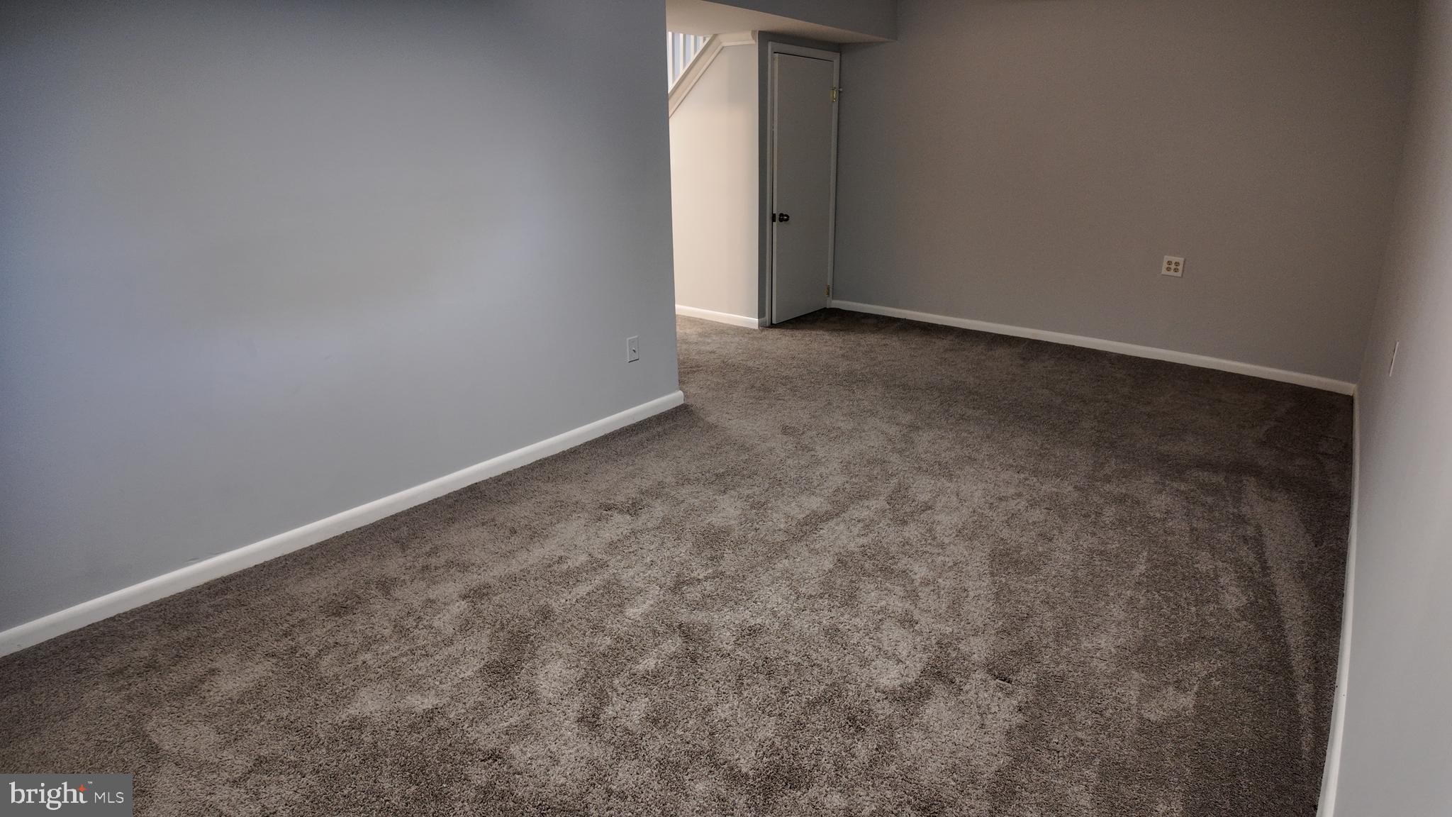 AMBER MEADOWS - Residential Lease