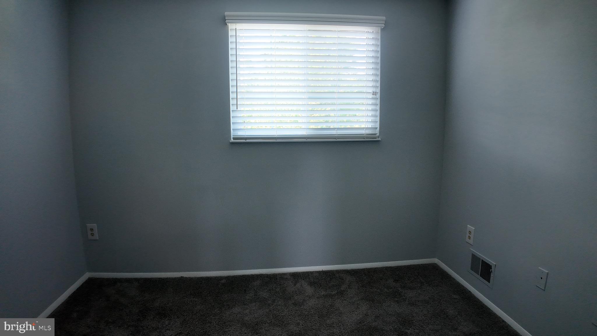 AMBER MEADOWS - Residential Lease