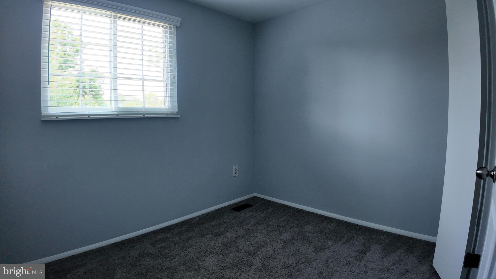 AMBER MEADOWS - Residential Lease