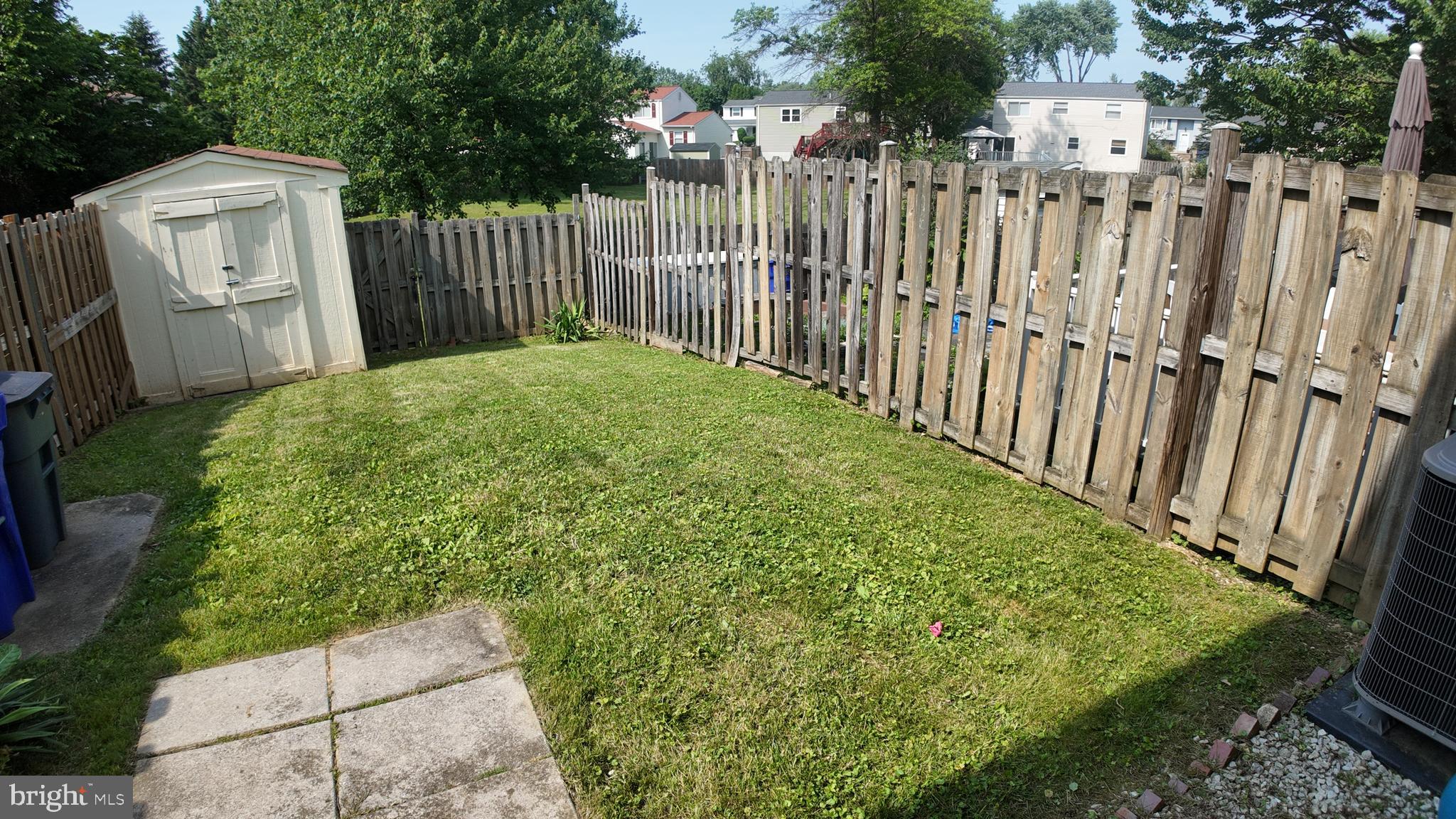 AMBER MEADOWS - Residential Lease