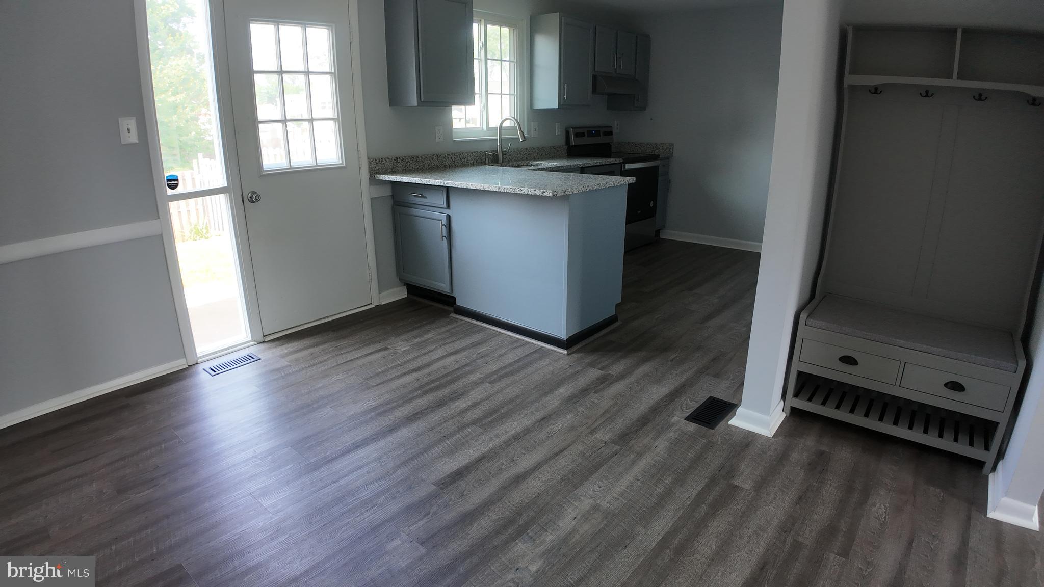 AMBER MEADOWS - Residential Lease