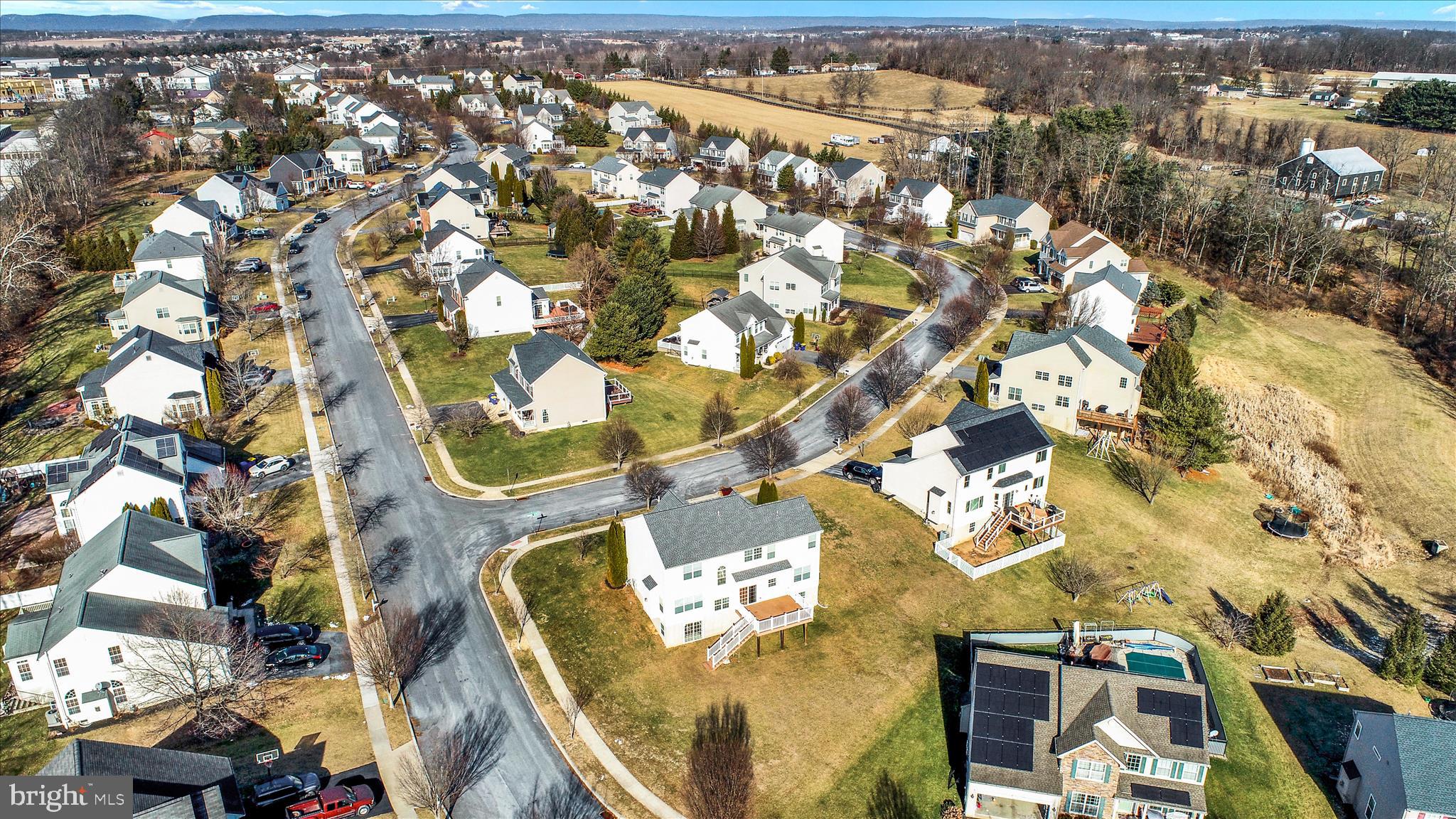 STONEBRIDGE CROSSING - Residential