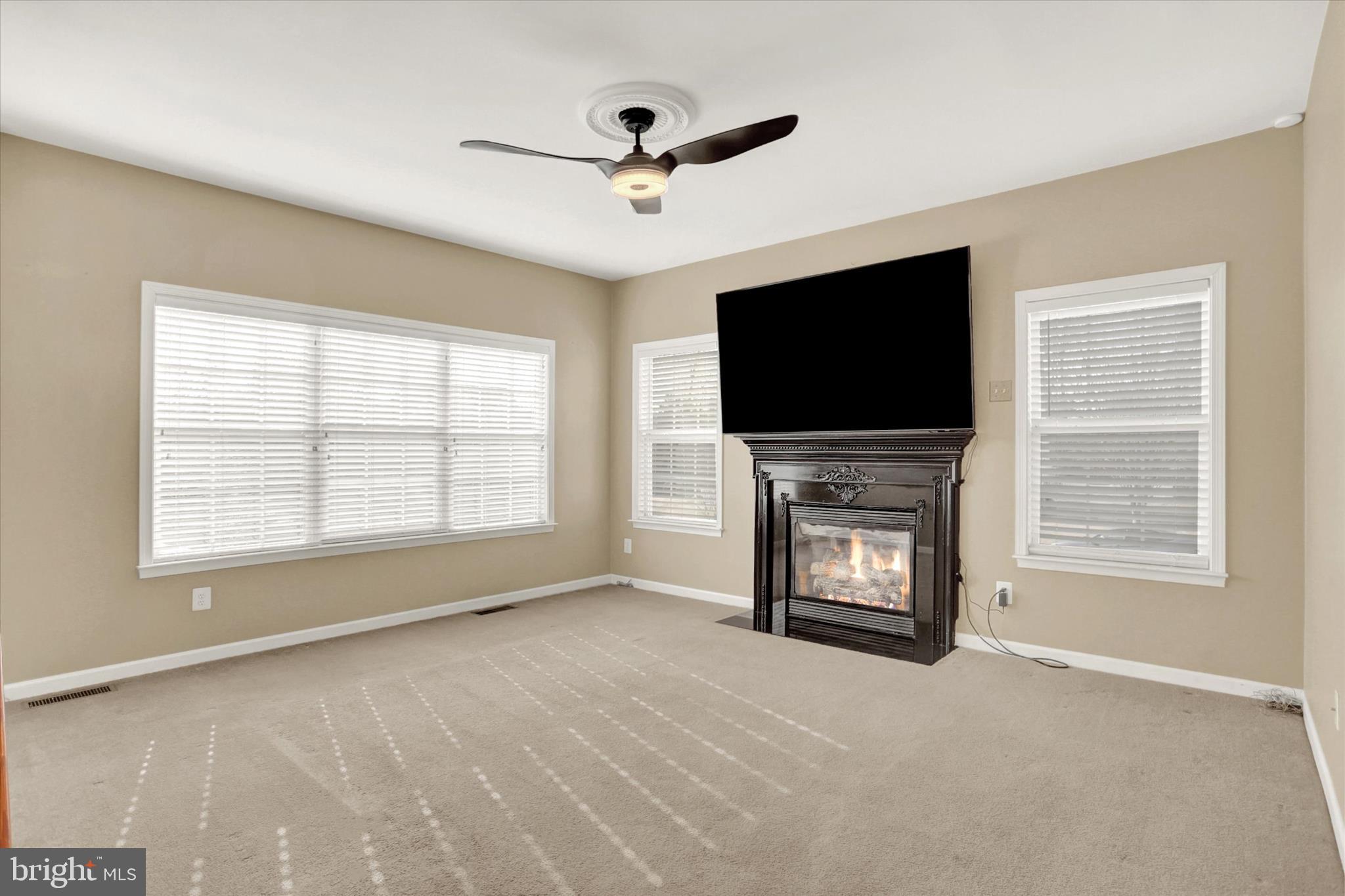 STONEBRIDGE CROSSING - Residential