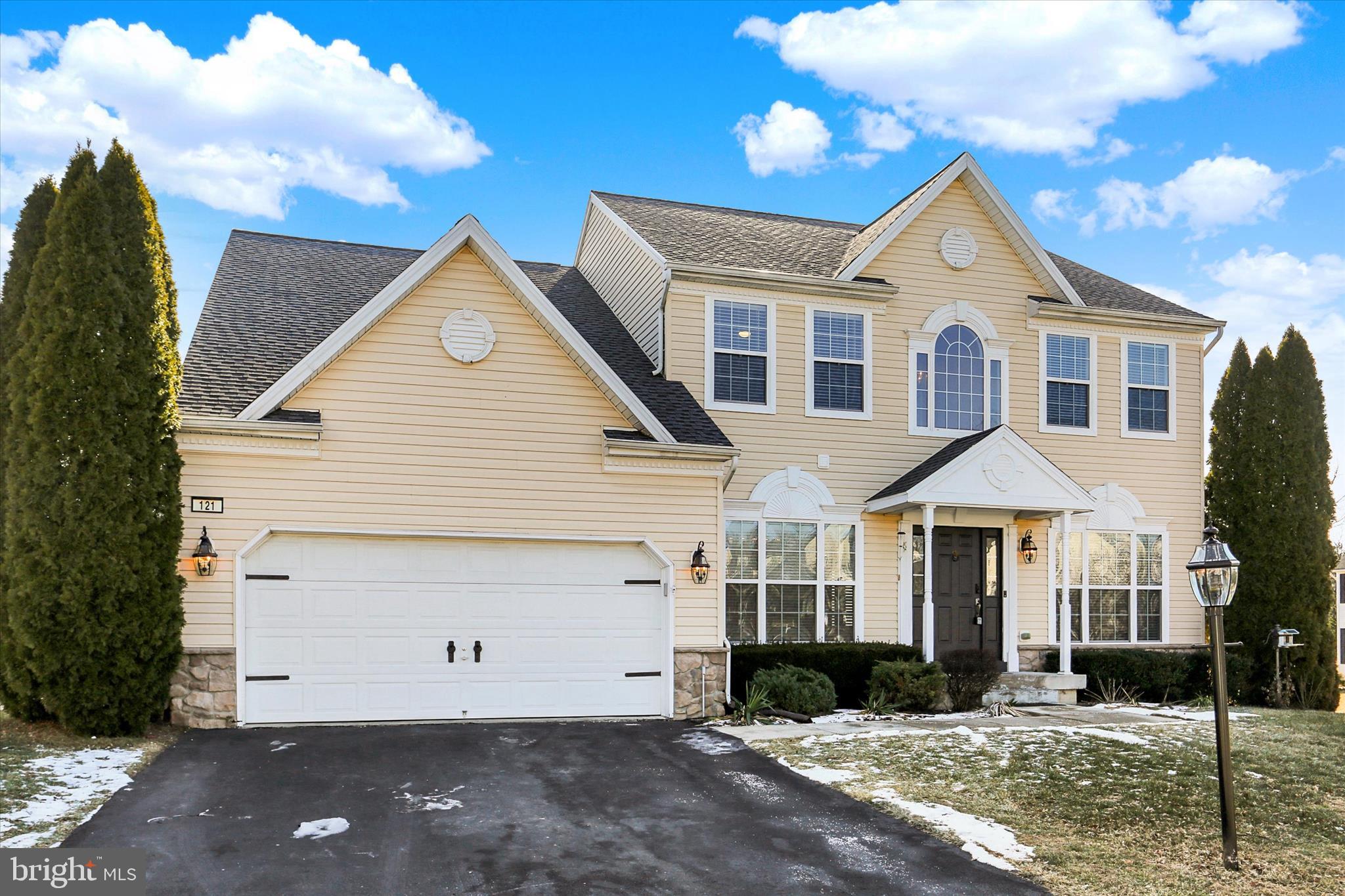 STONEBRIDGE CROSSING - Residential