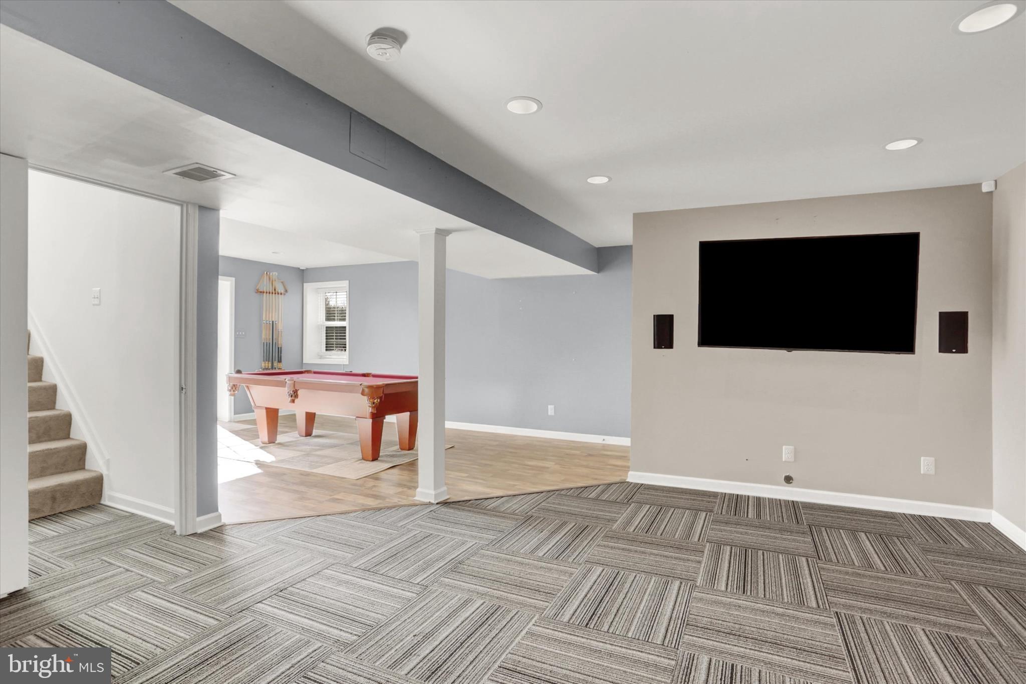 STONEBRIDGE CROSSING - Residential