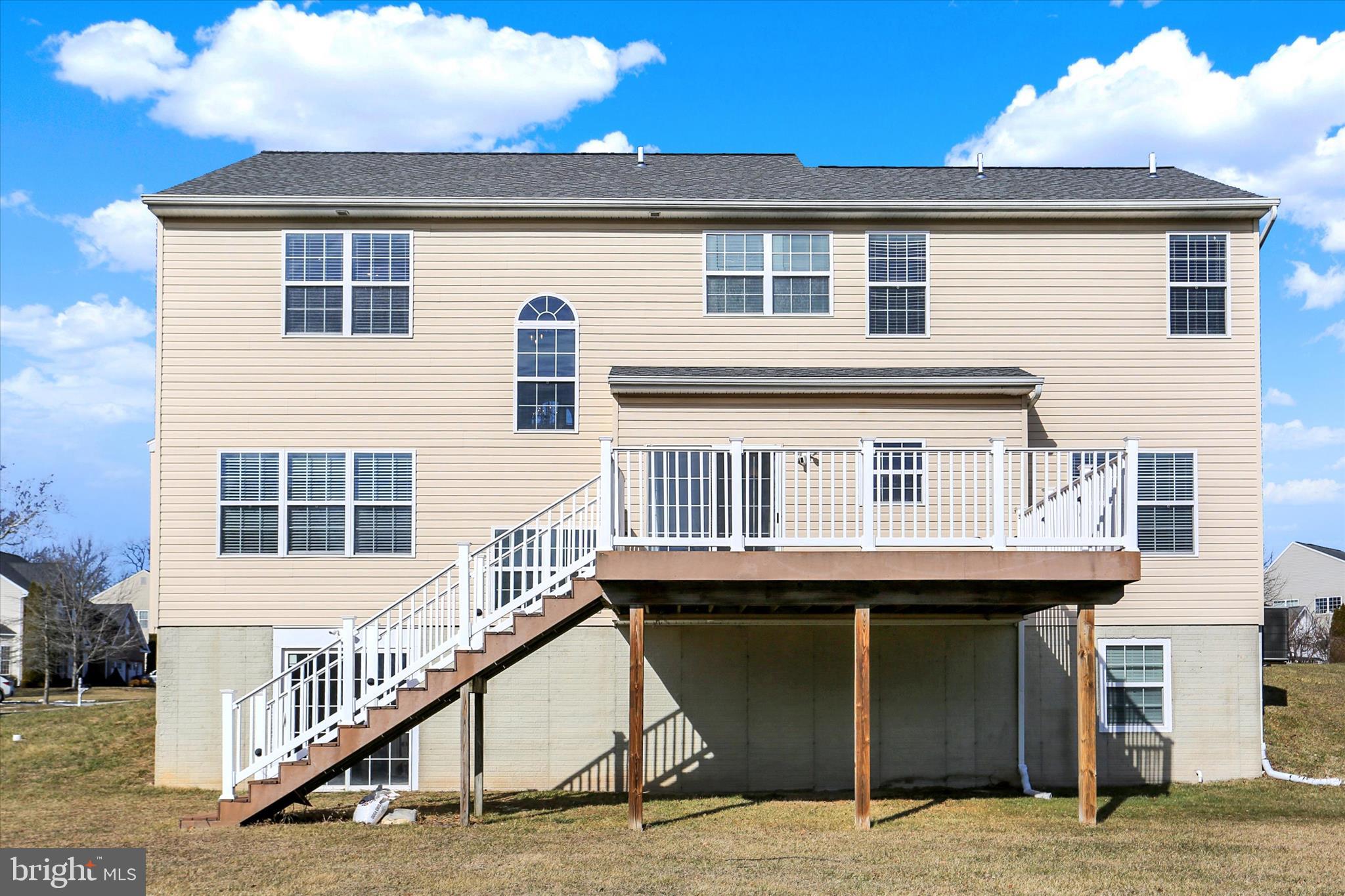 STONEBRIDGE CROSSING - Residential