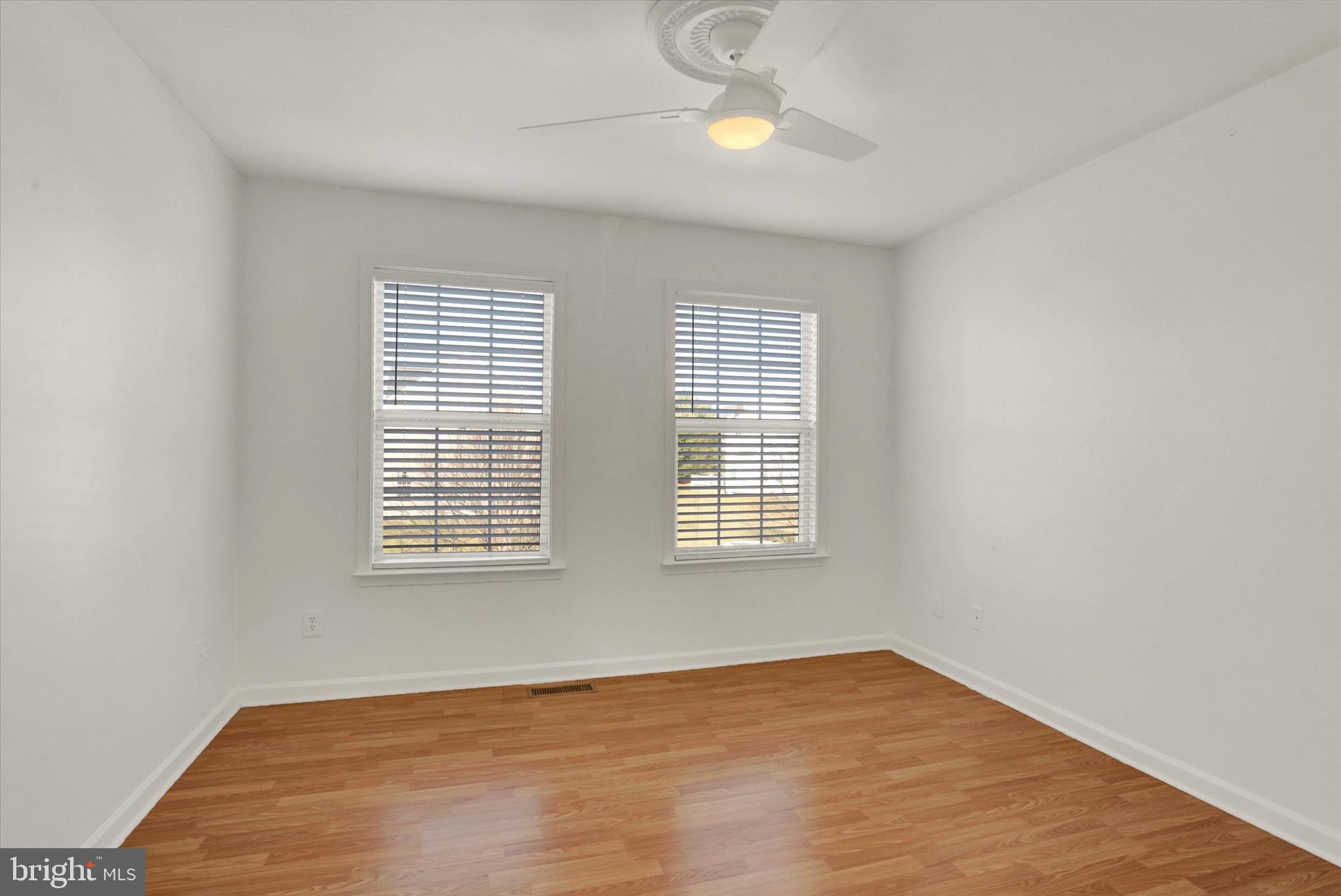 STONEBRIDGE CROSSING - Residential