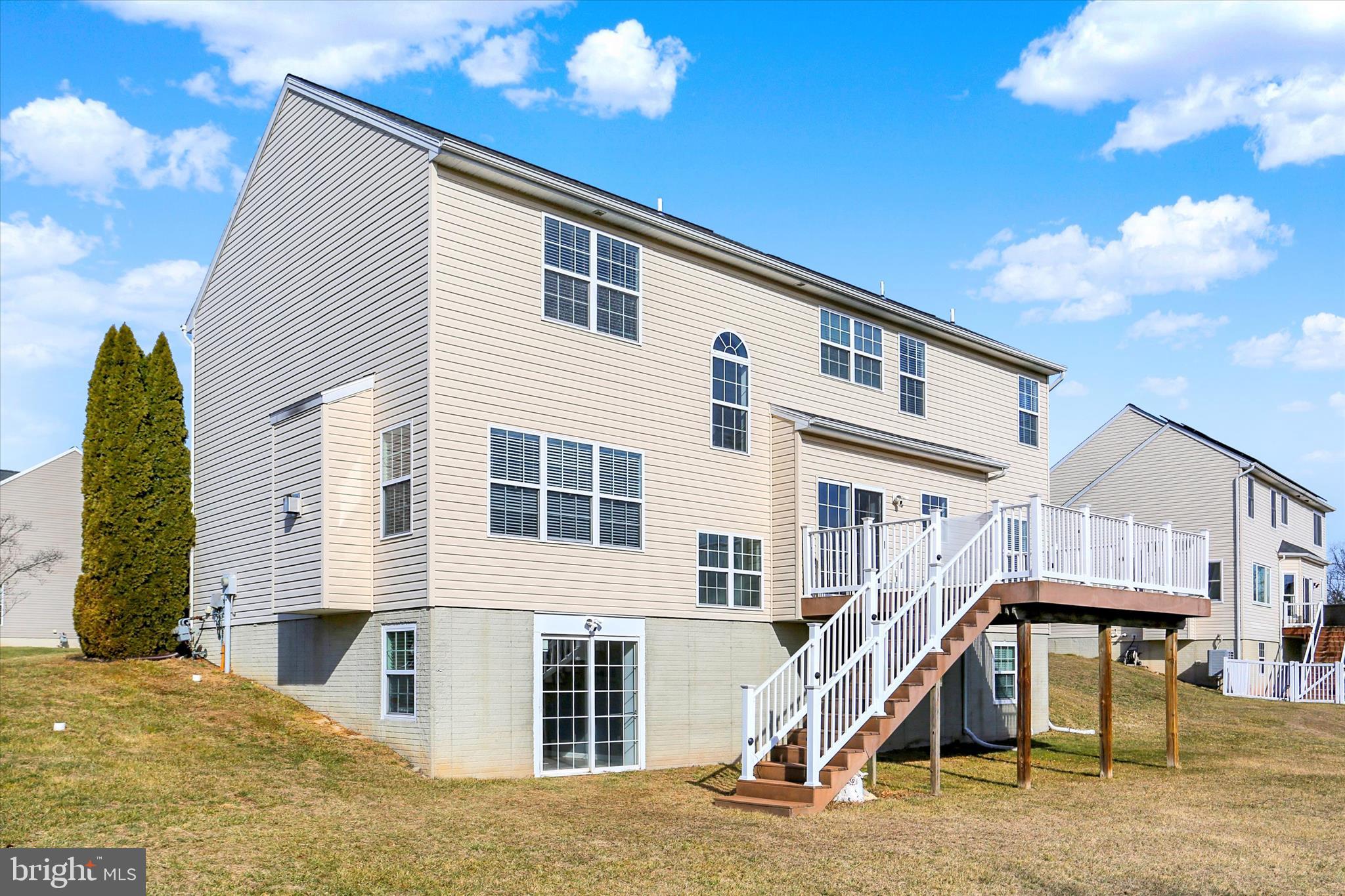 STONEBRIDGE CROSSING - Residential