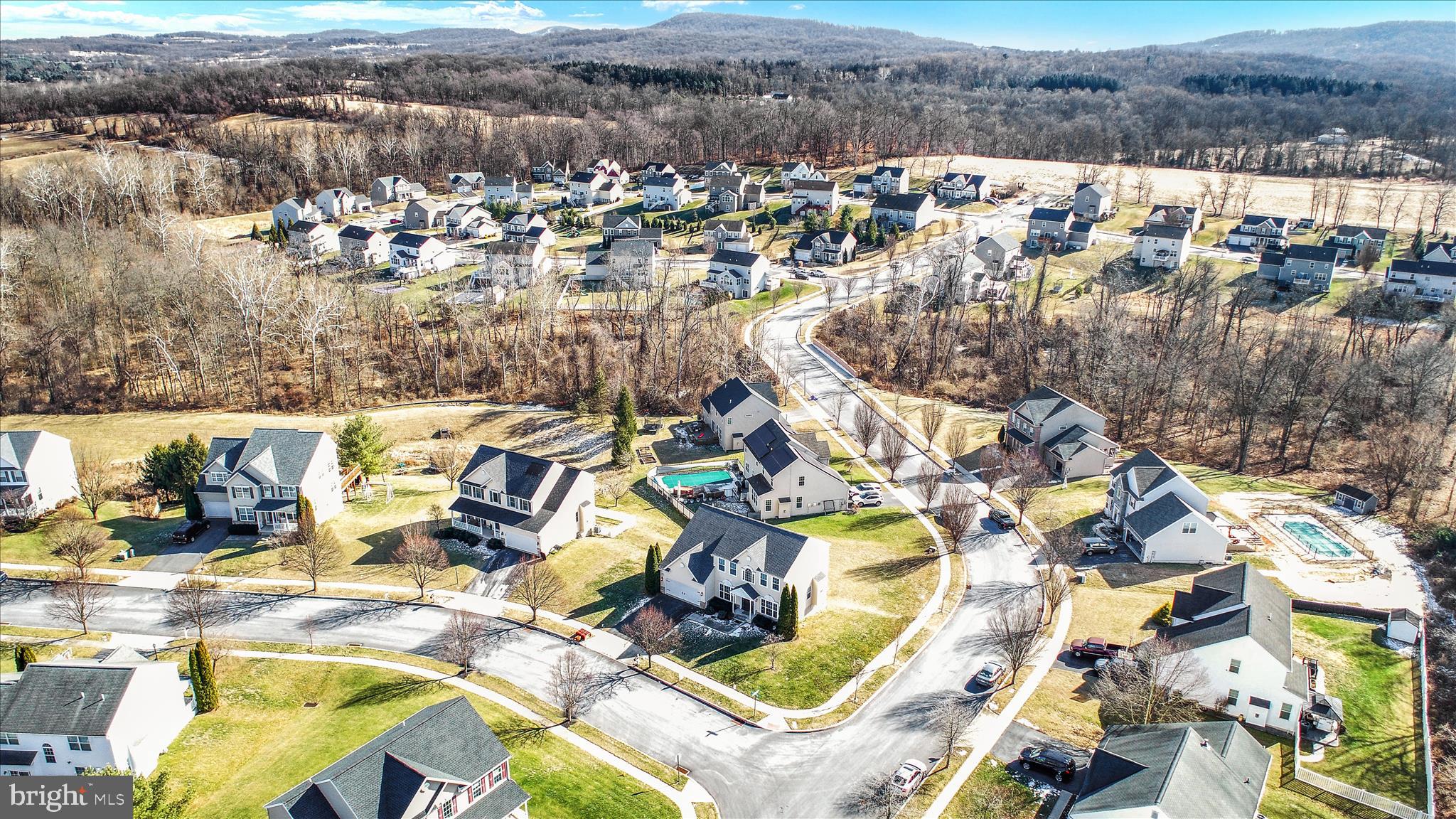 STONEBRIDGE CROSSING - Residential