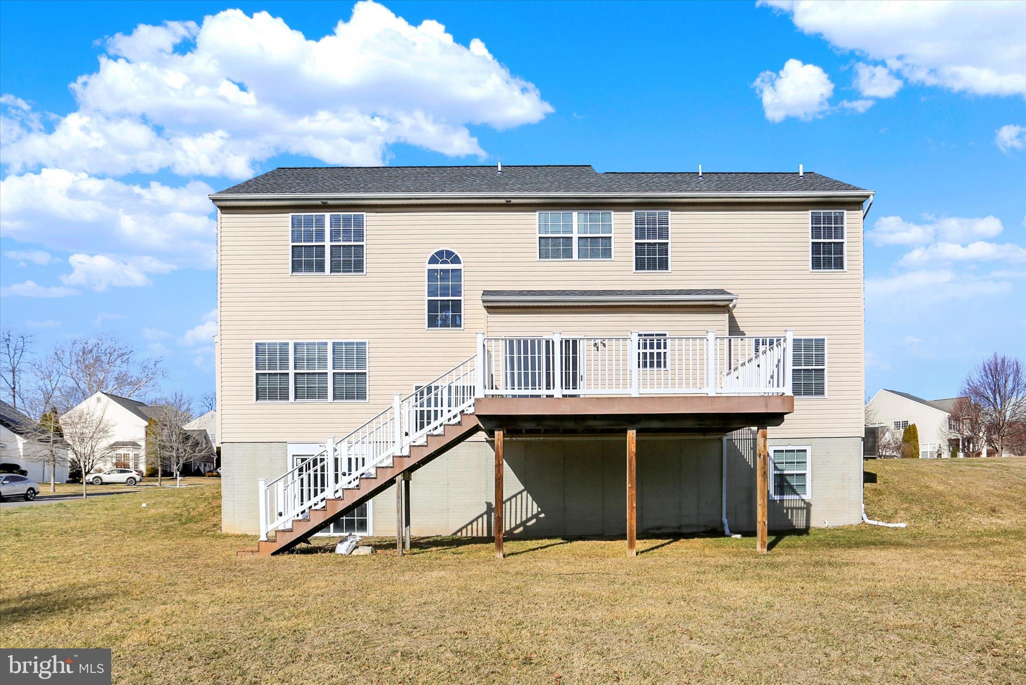 STONEBRIDGE CROSSING - Residential