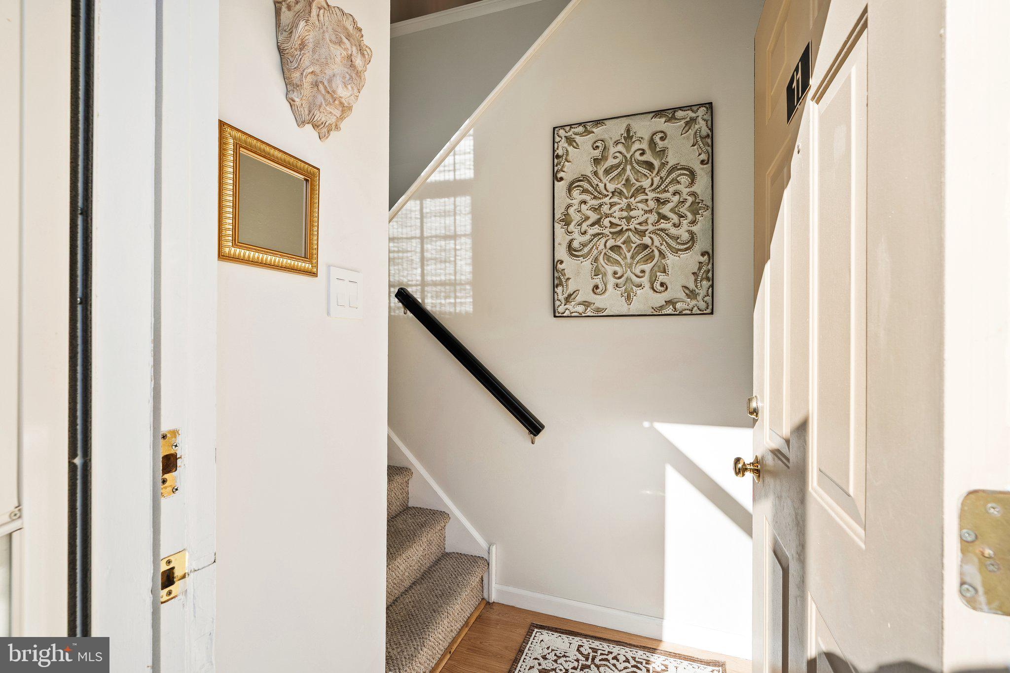 11 TILIA COURT