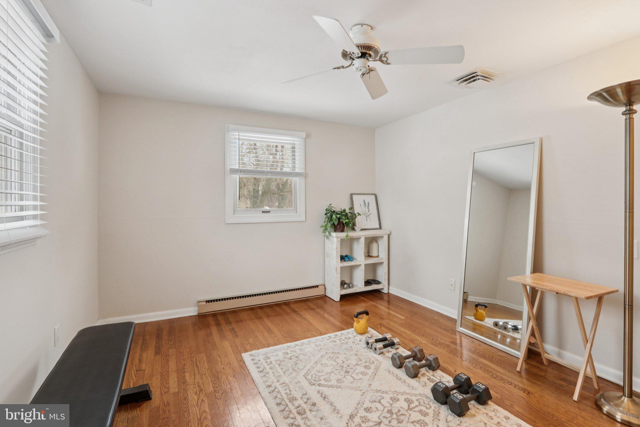 EVANSBURG - Residential