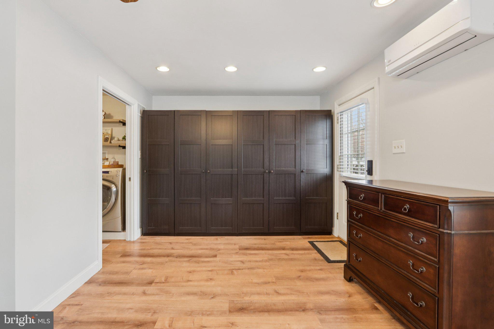 EVANSBURG - Residential