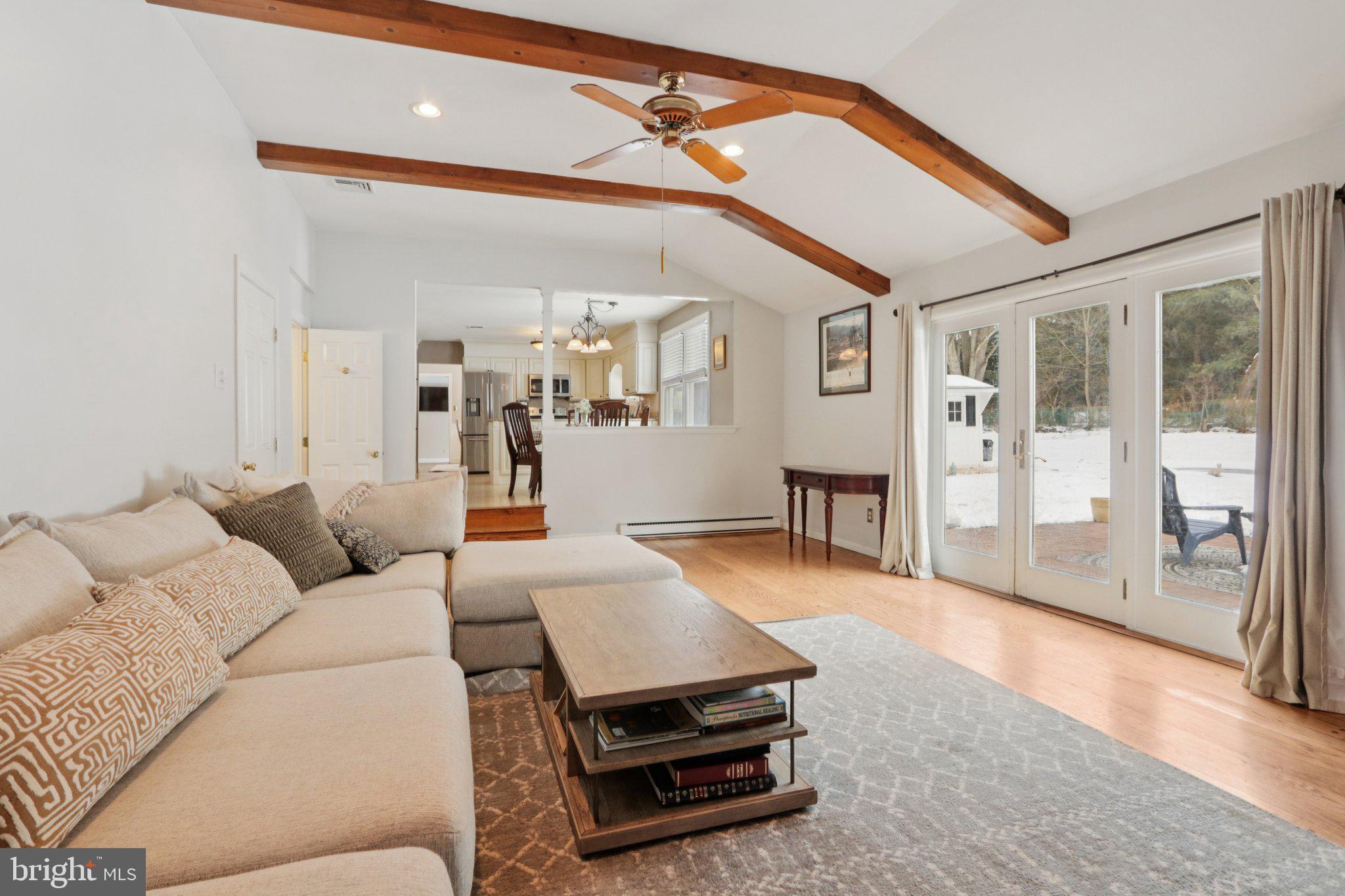 EVANSBURG - Residential