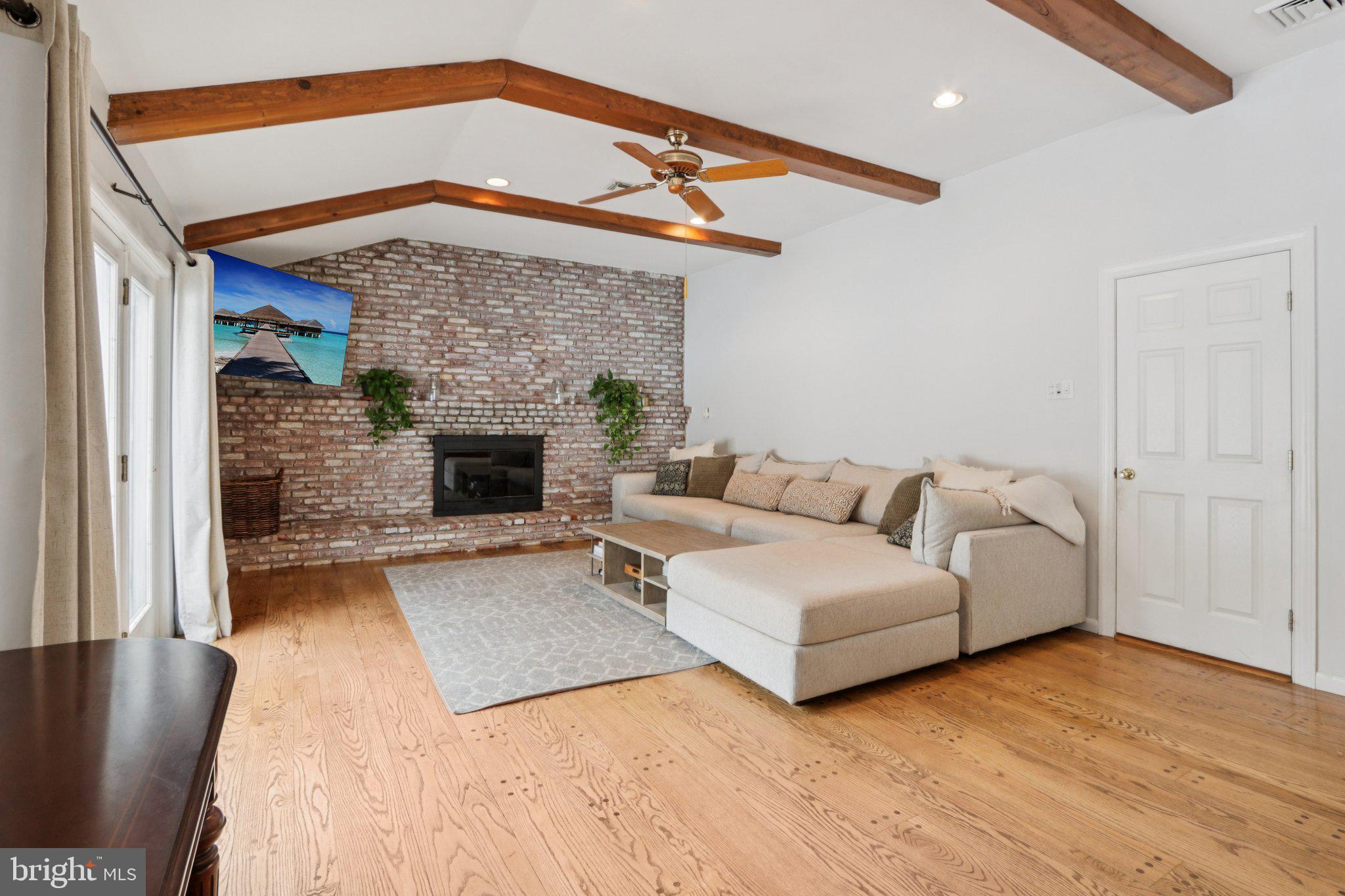 EVANSBURG - Residential