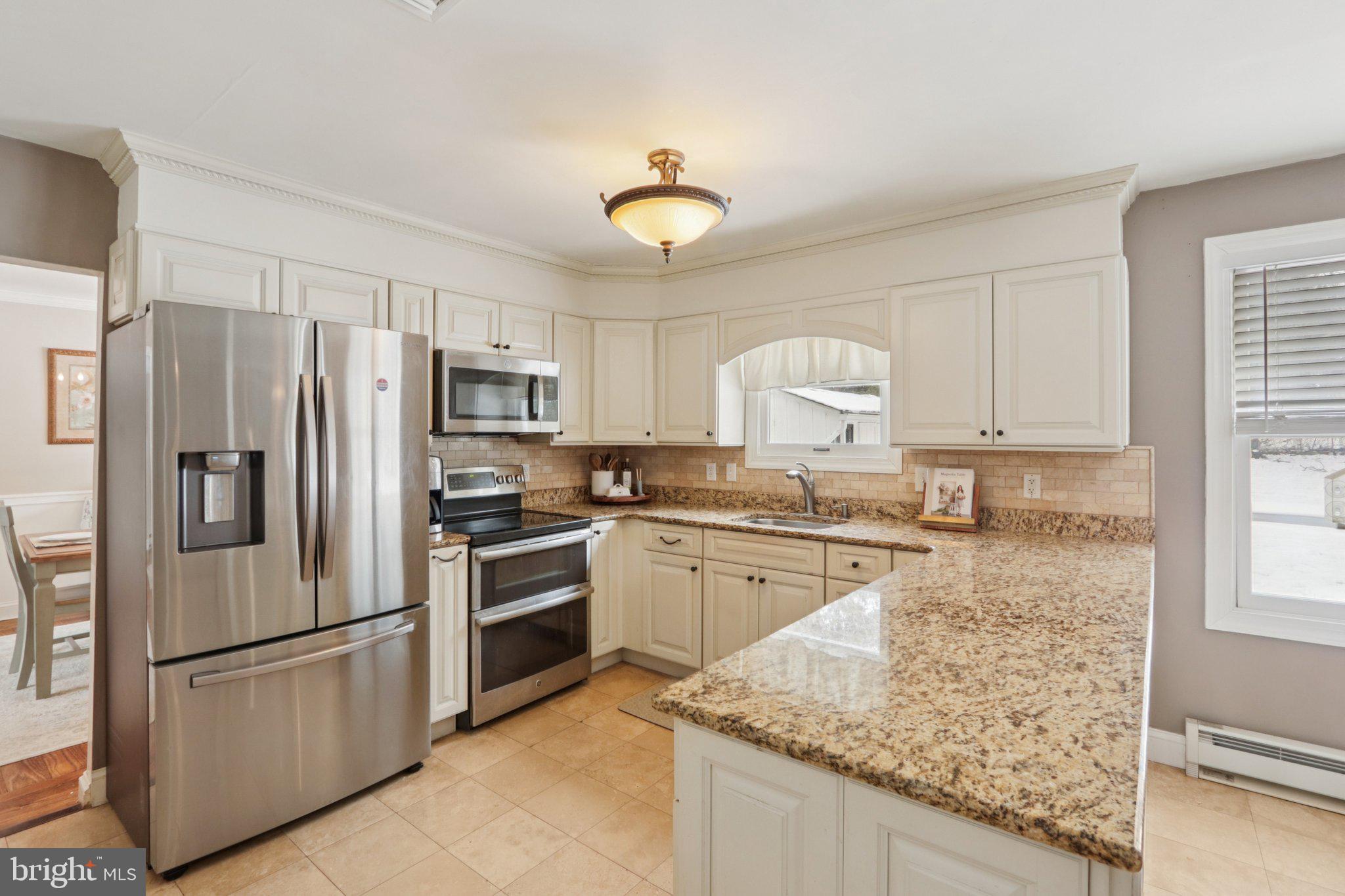 EVANSBURG - Residential