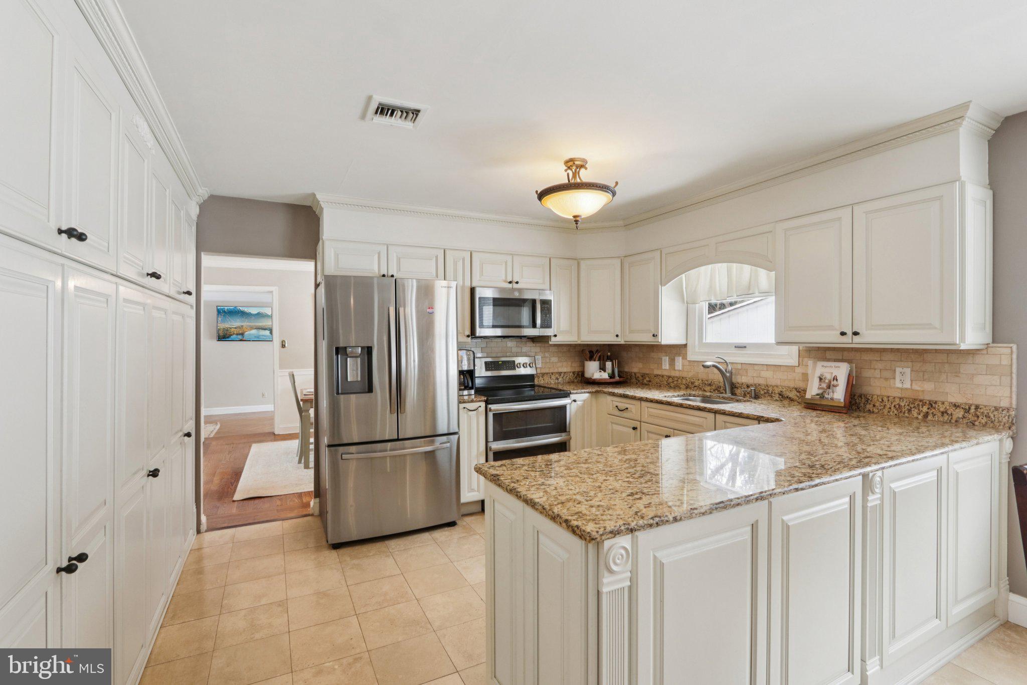 EVANSBURG - Residential