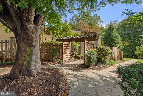 Photo of 5669 Harpers Farm Road #B, COLUMBIA, MD 21044 (MLS # MDHW2075314)