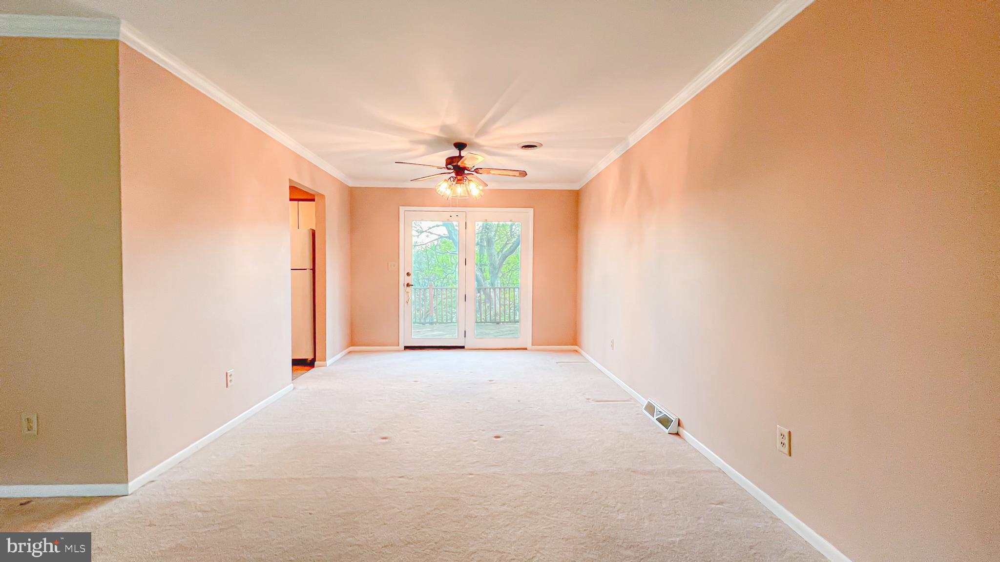 CRESAPTOWN - Residential