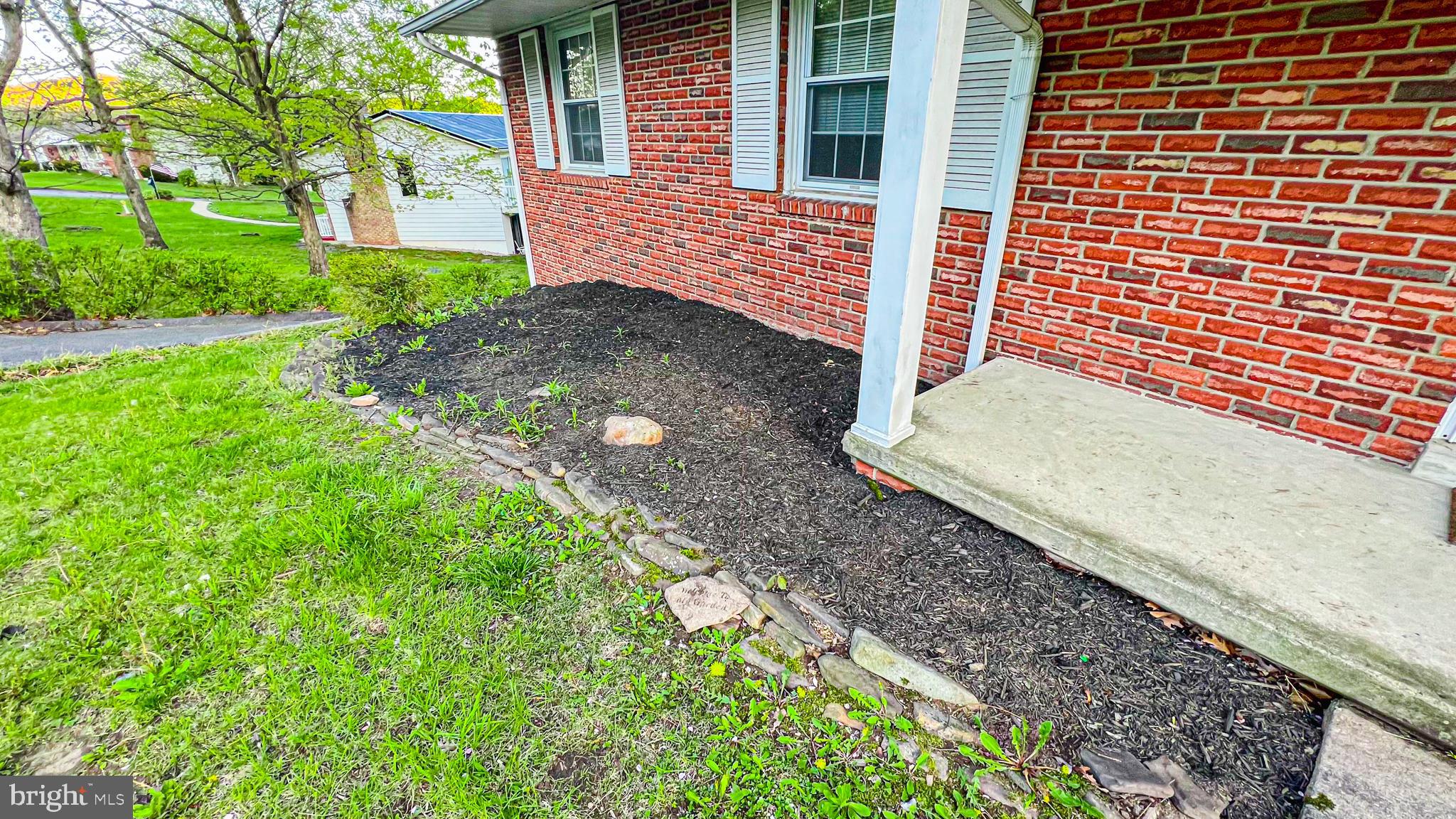 CRESAPTOWN - Residential