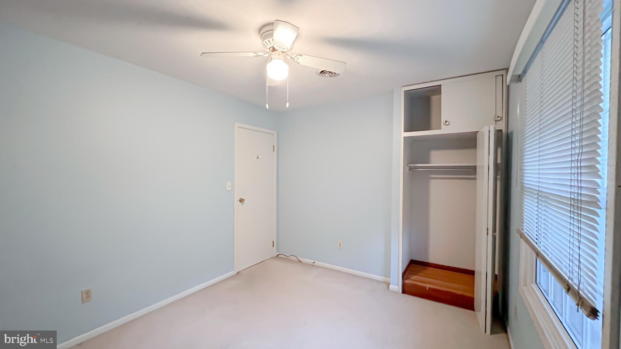 CRESAPTOWN - Residential