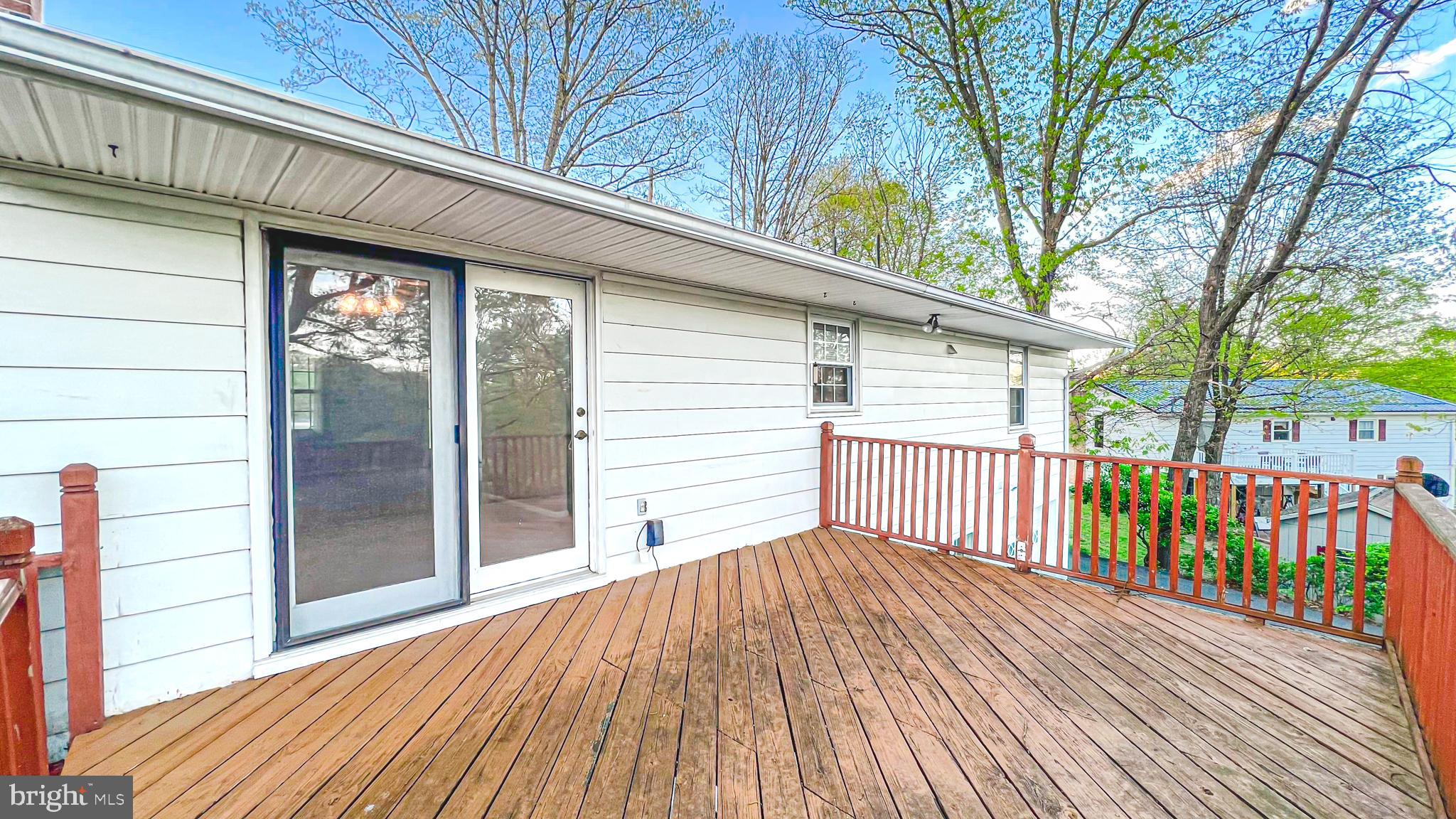 CRESAPTOWN - Residential