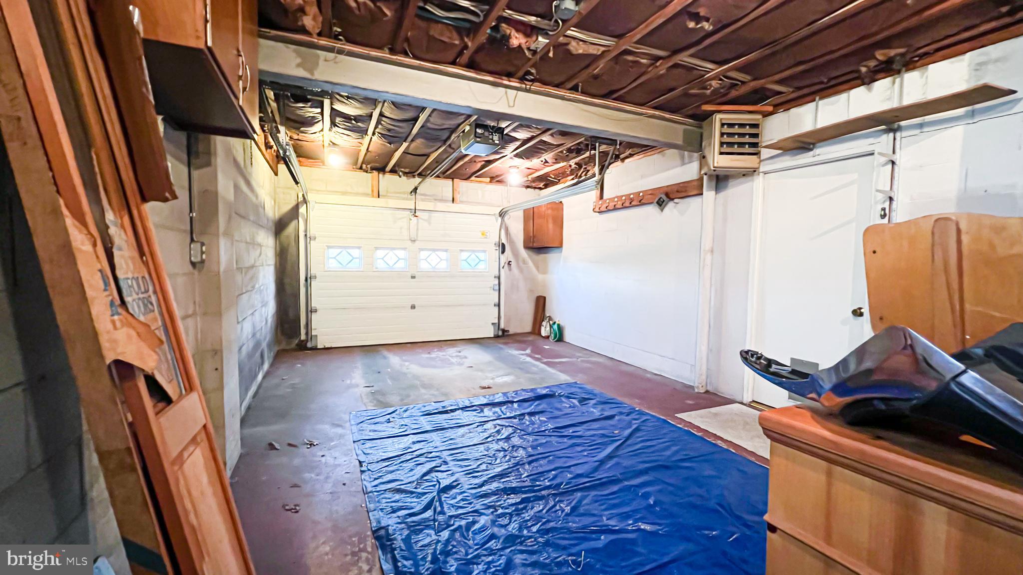 CRESAPTOWN - Residential