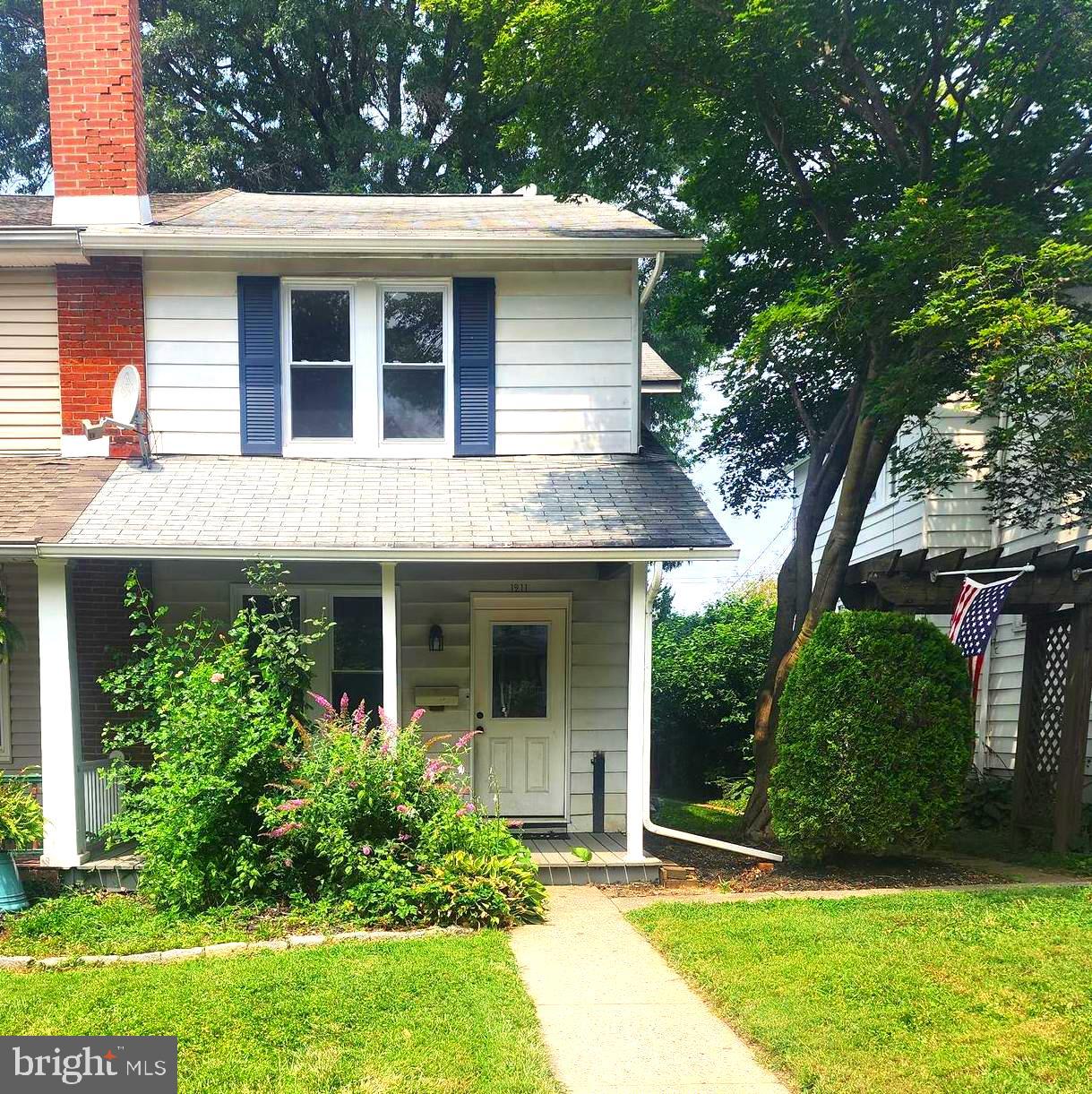 Welcome to 1211 Stirling Street – a charming 4-bedroom, 1-bath home tucked away on a quiet street in Coatesville. This well-maintained property offers the perfect blend of comfort and convenience, featuring beautiful hardwood floors, granite countertops, and central air for year-round comfort. Enjoy outdoor living with a welcoming front yard and a fully fenced backyard – ideal for relaxing, entertaining, or letting pets roam. The spacious interior provides flexible living space for a variety of needs, all within a peaceful residential setting. Rent is $1,950/month plus all utilities. Pets will be considered on a case-by-case basis. No Section 8. Don’t miss your chance to call this home – schedule your showing today!