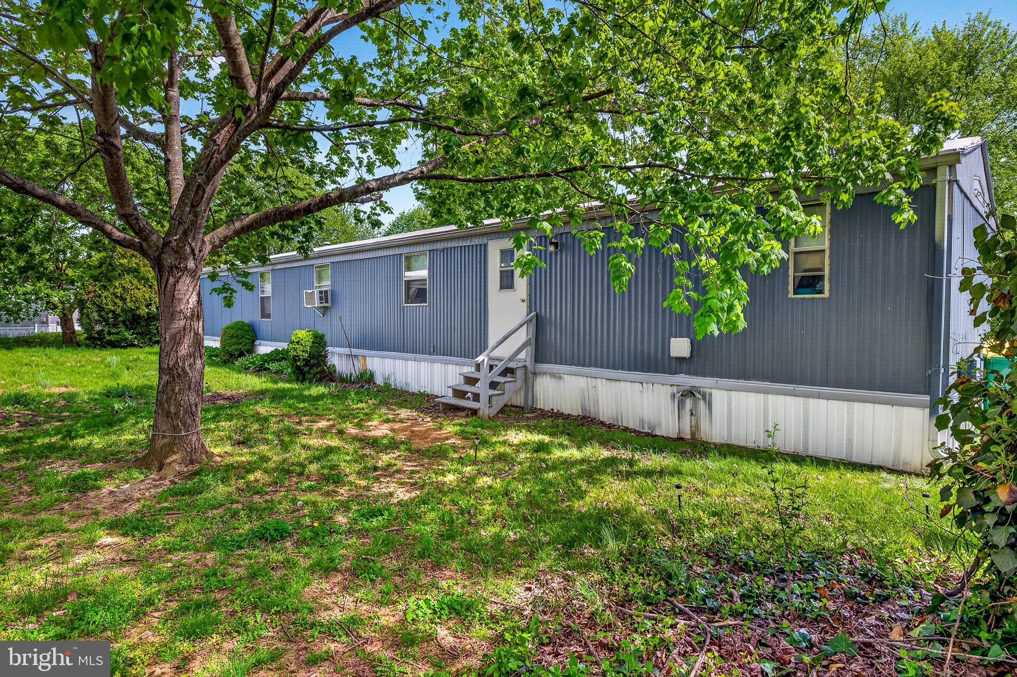 VILLAGE BROOK - Residential