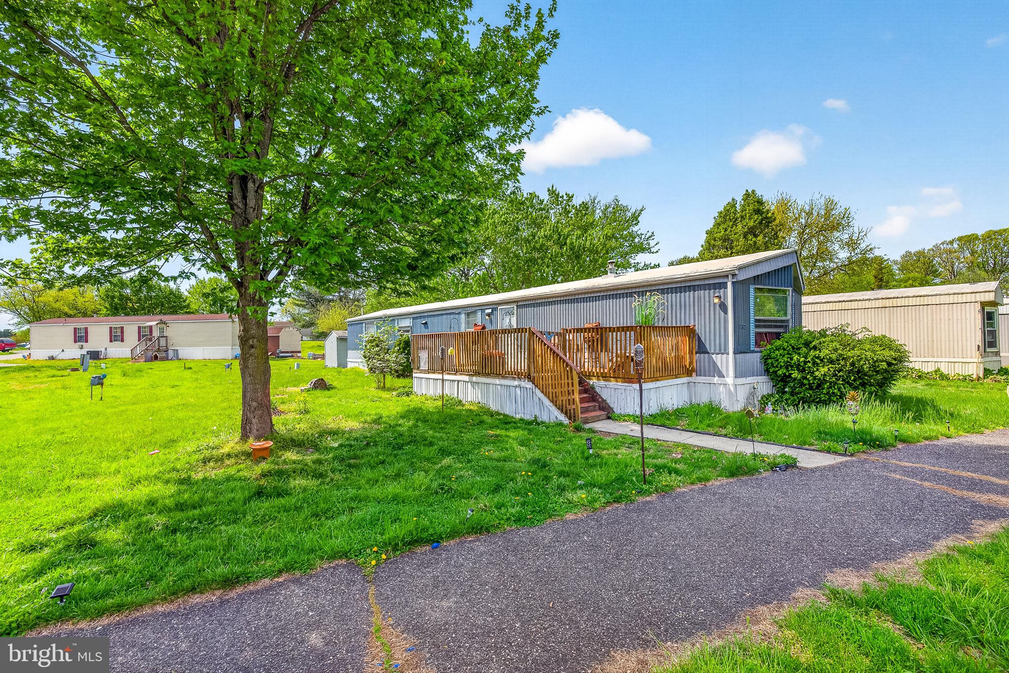 VILLAGE BROOK - Residential