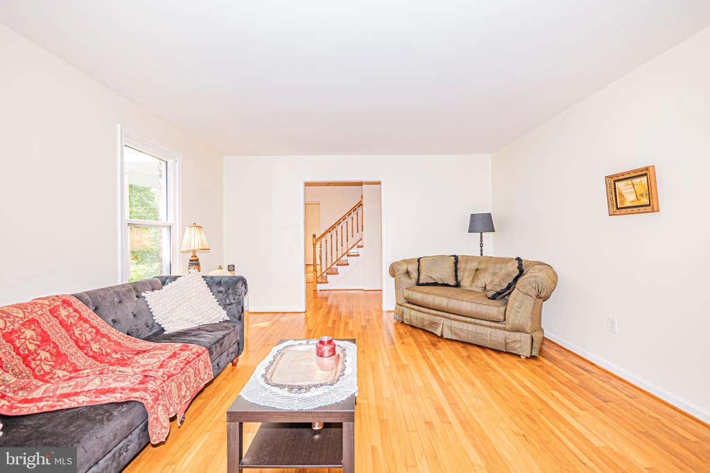 Photo of 7111 Cheshire Court, ALEXANDRIA, VA 22307 (MLS # VAFX2337258)