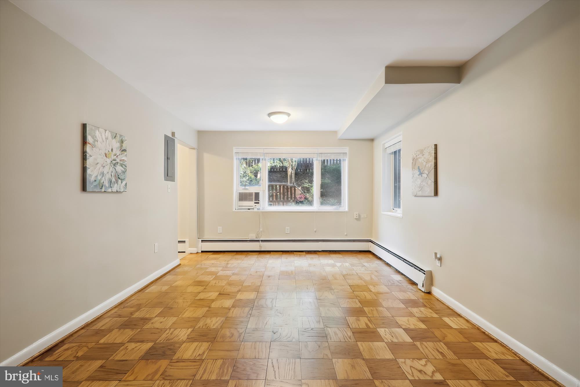 THE TAKOMA - Residential Lease