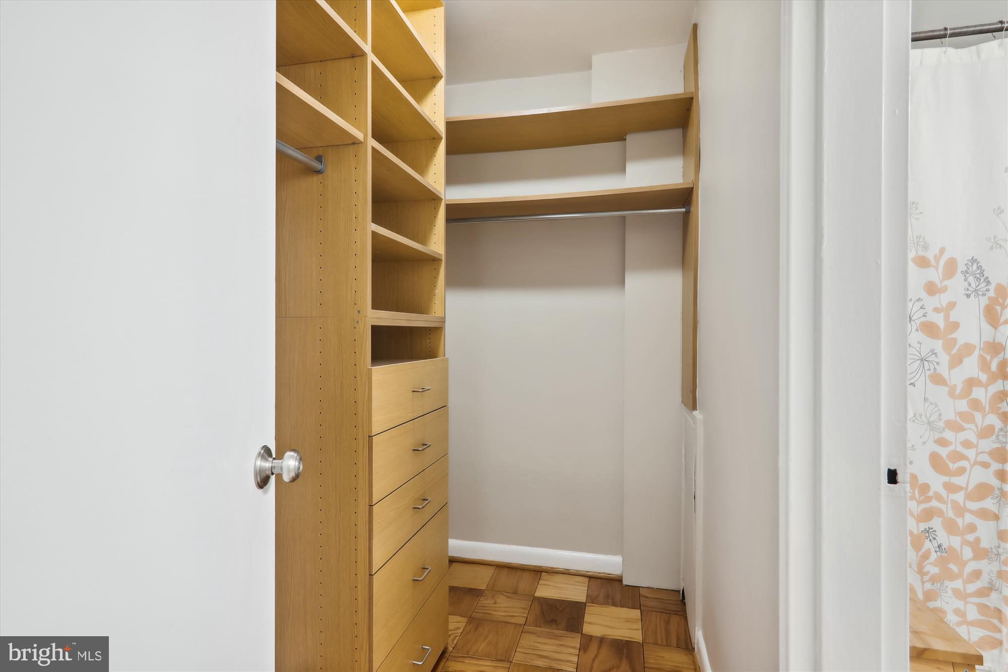 THE TAKOMA - Residential Lease