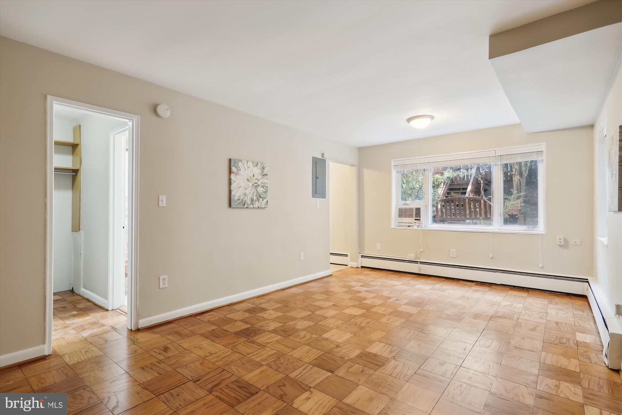 THE TAKOMA - Residential Lease