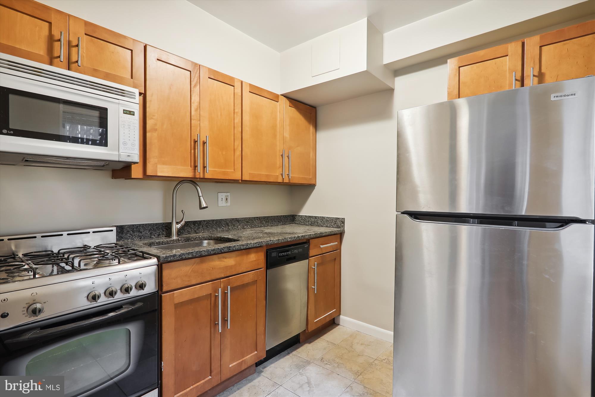 THE TAKOMA - Residential Lease