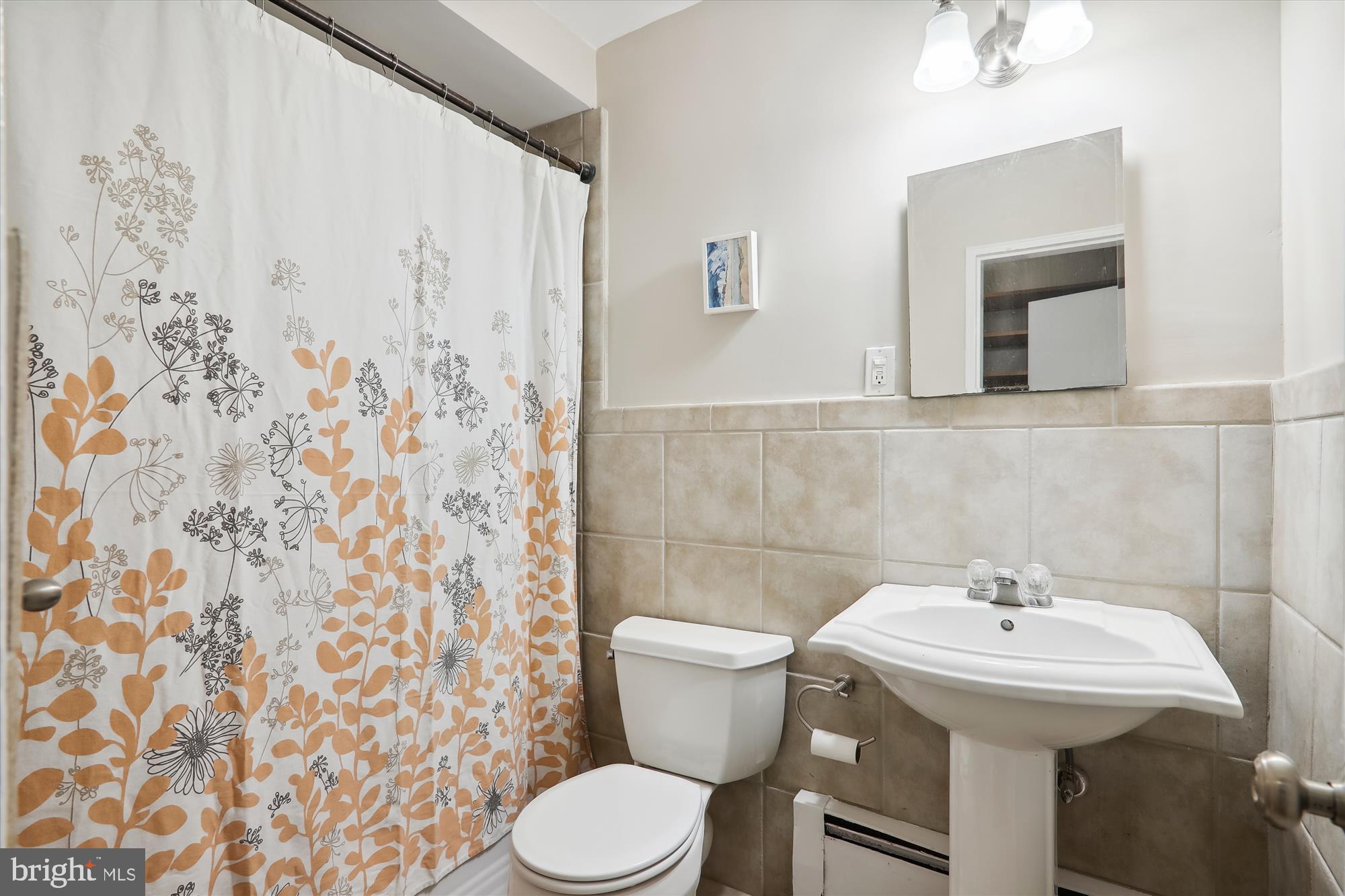 THE TAKOMA - Residential Lease