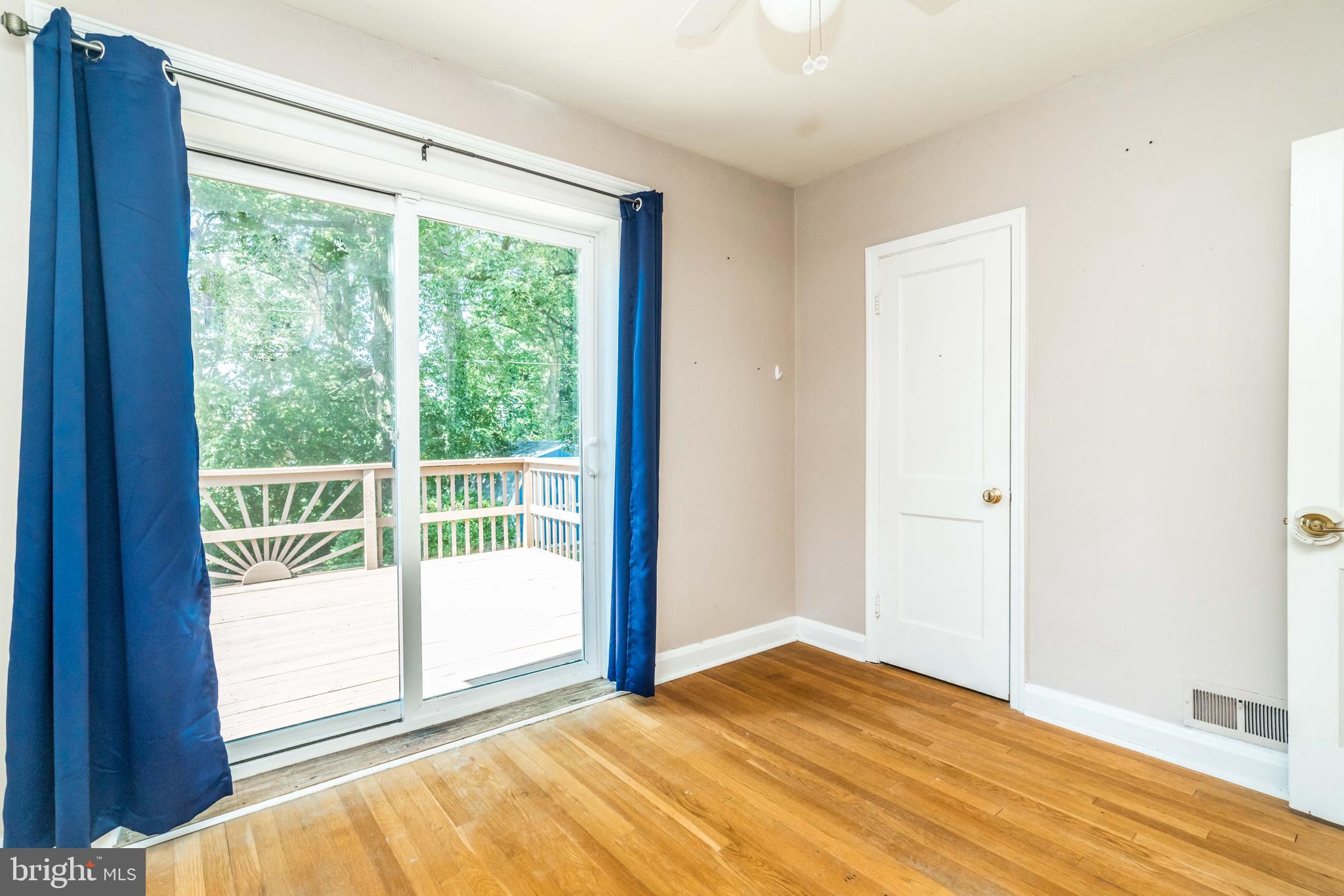 PARKVILLE - Residential