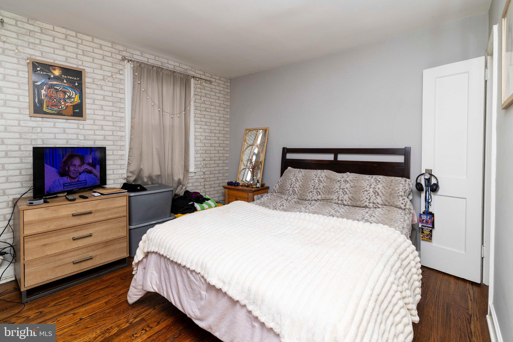 MAYFAIR - Residential