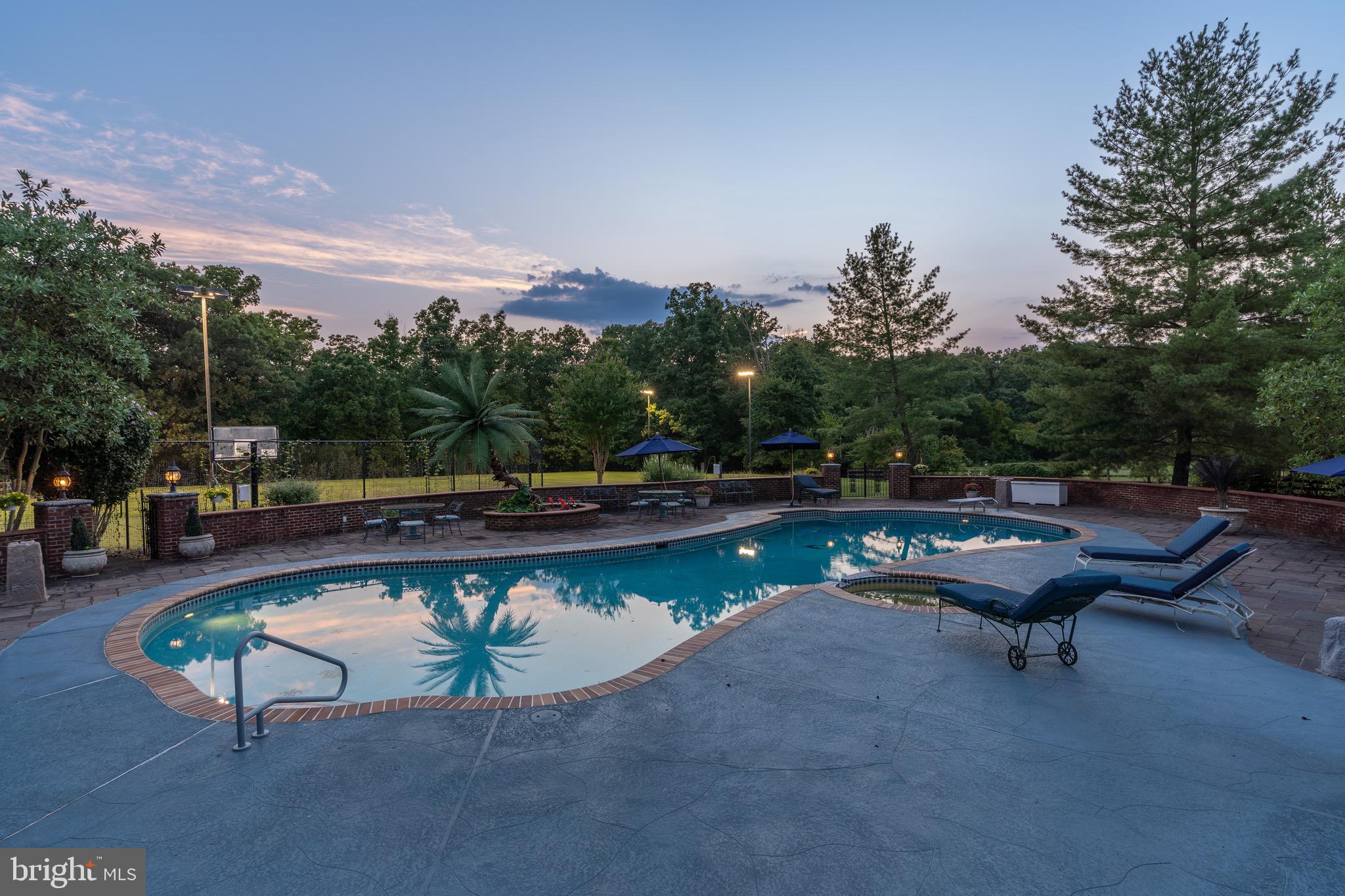 5340 CHANDLEY FARM CIRCLE
