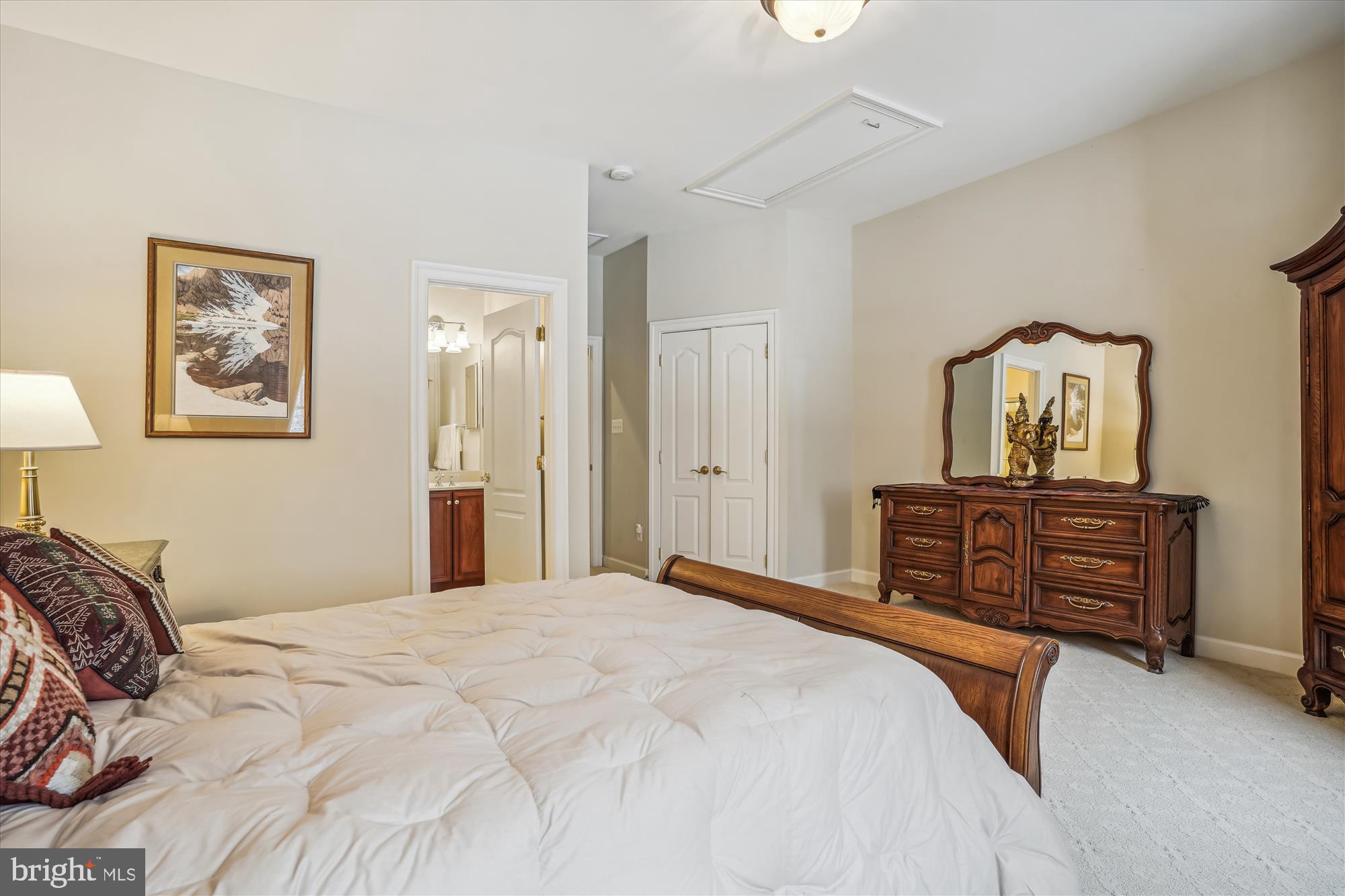 TIMBERLAKE ESTATES - Residential