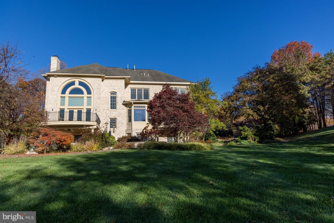 TIMBERLAKE ESTATES - Residential