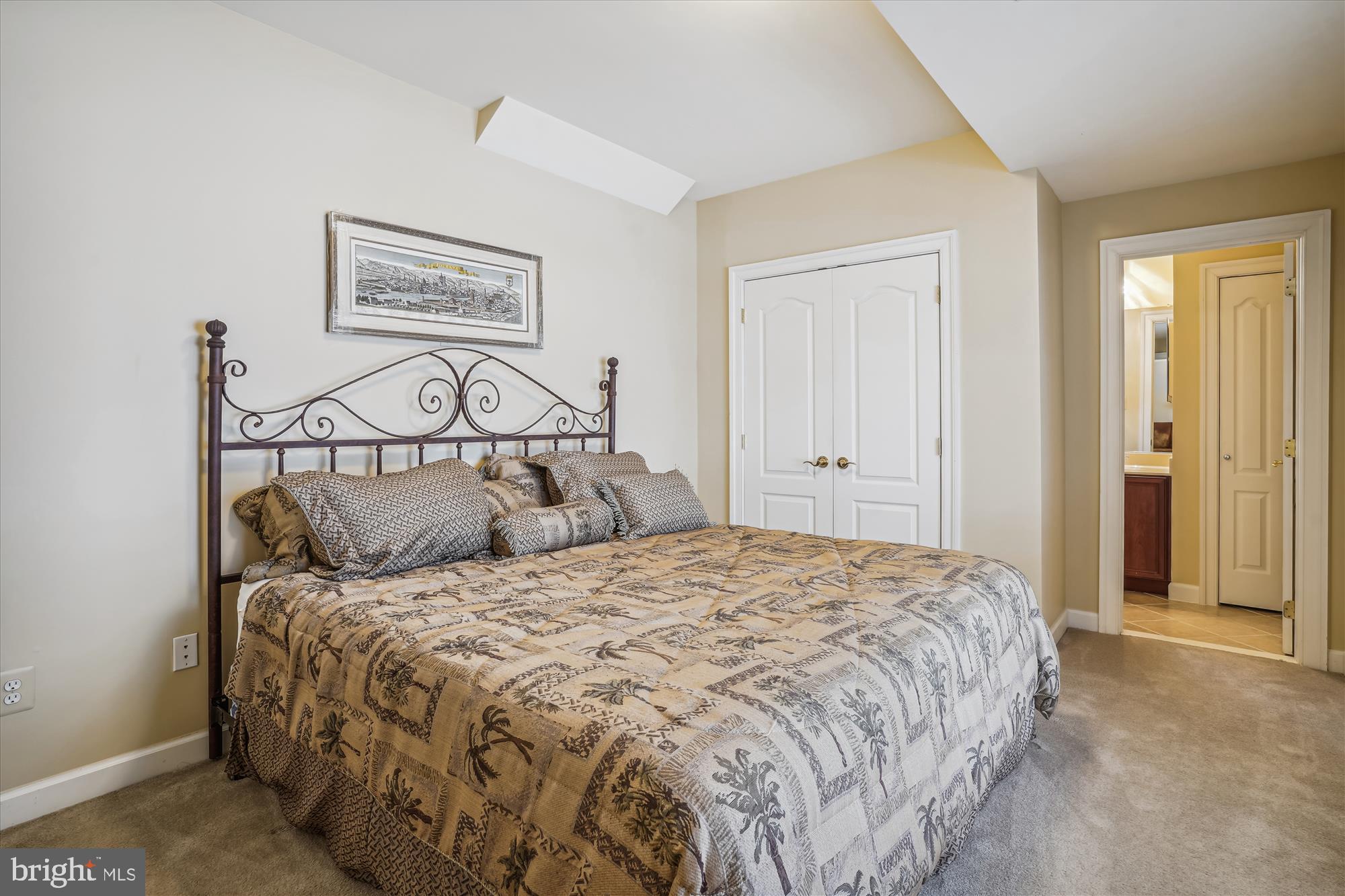 TIMBERLAKE ESTATES - Residential