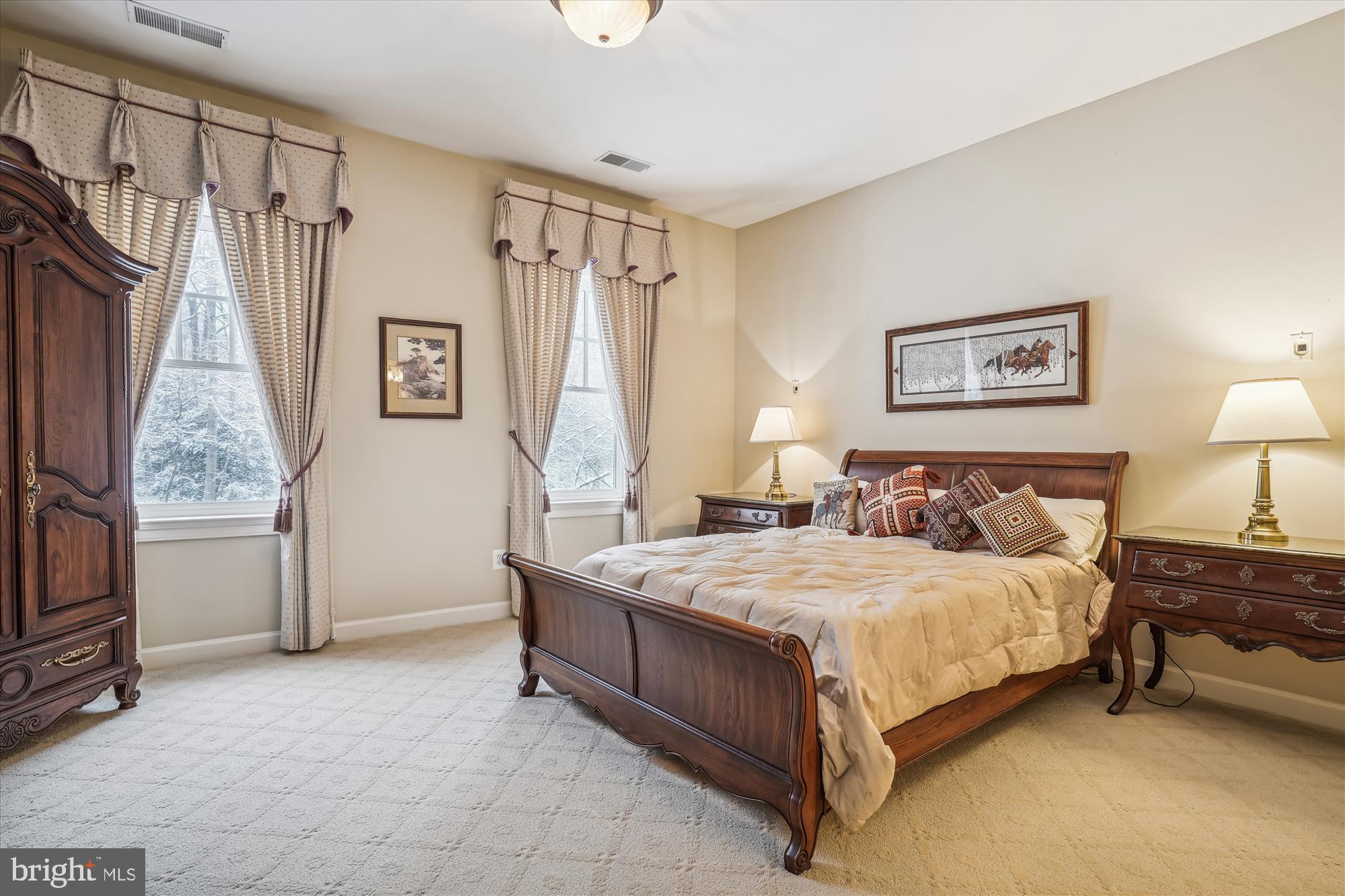 TIMBERLAKE ESTATES - Residential