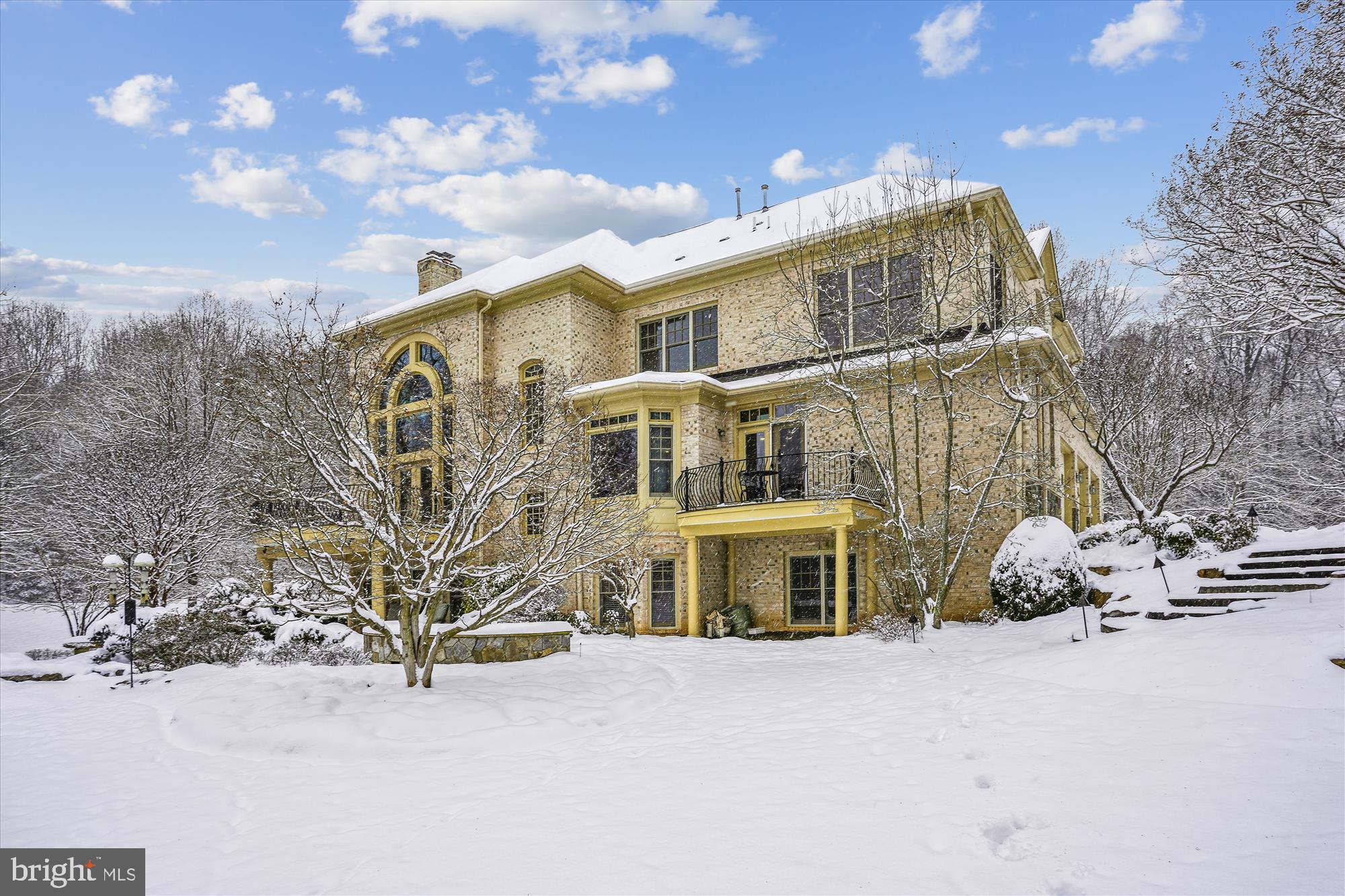 TIMBERLAKE ESTATES - Residential