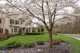 TIMBERLAKE ESTATES - Residential