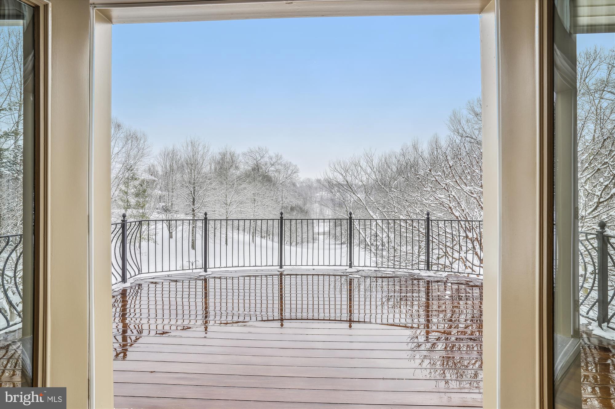 TIMBERLAKE ESTATES - Residential